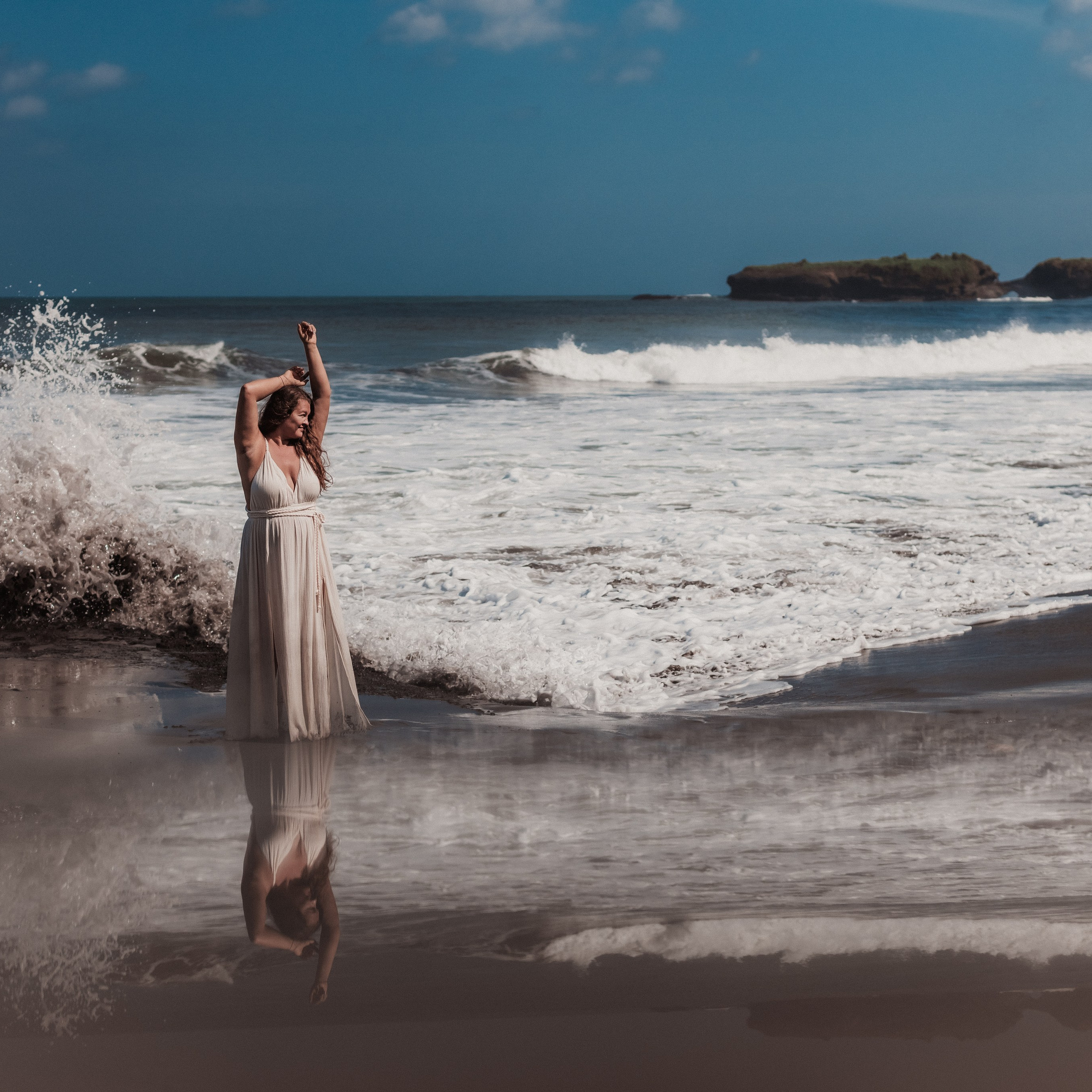 Angelica and her song