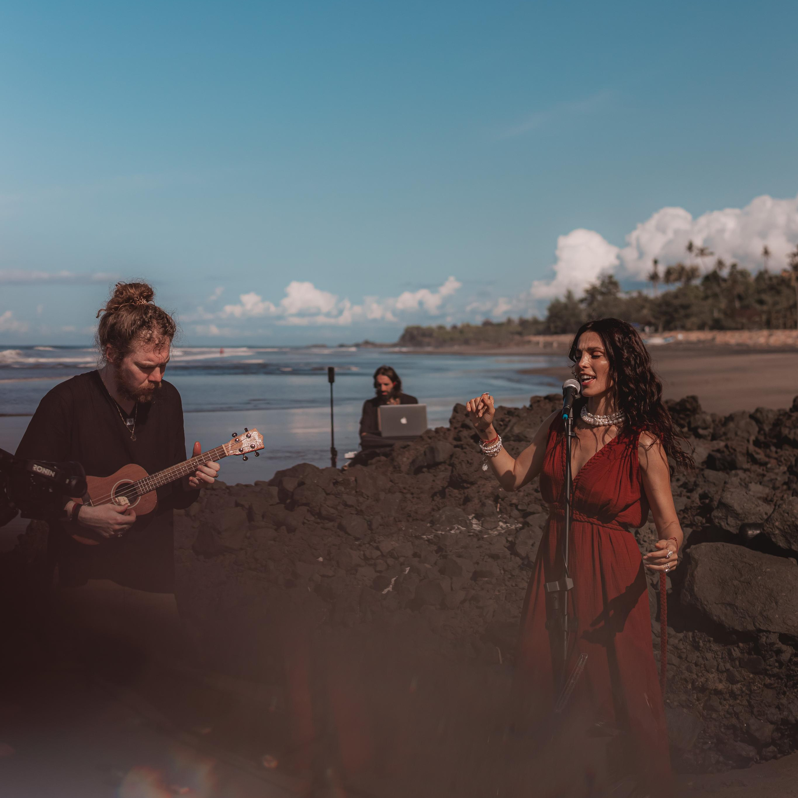 Ocean music with Sati Ethnica