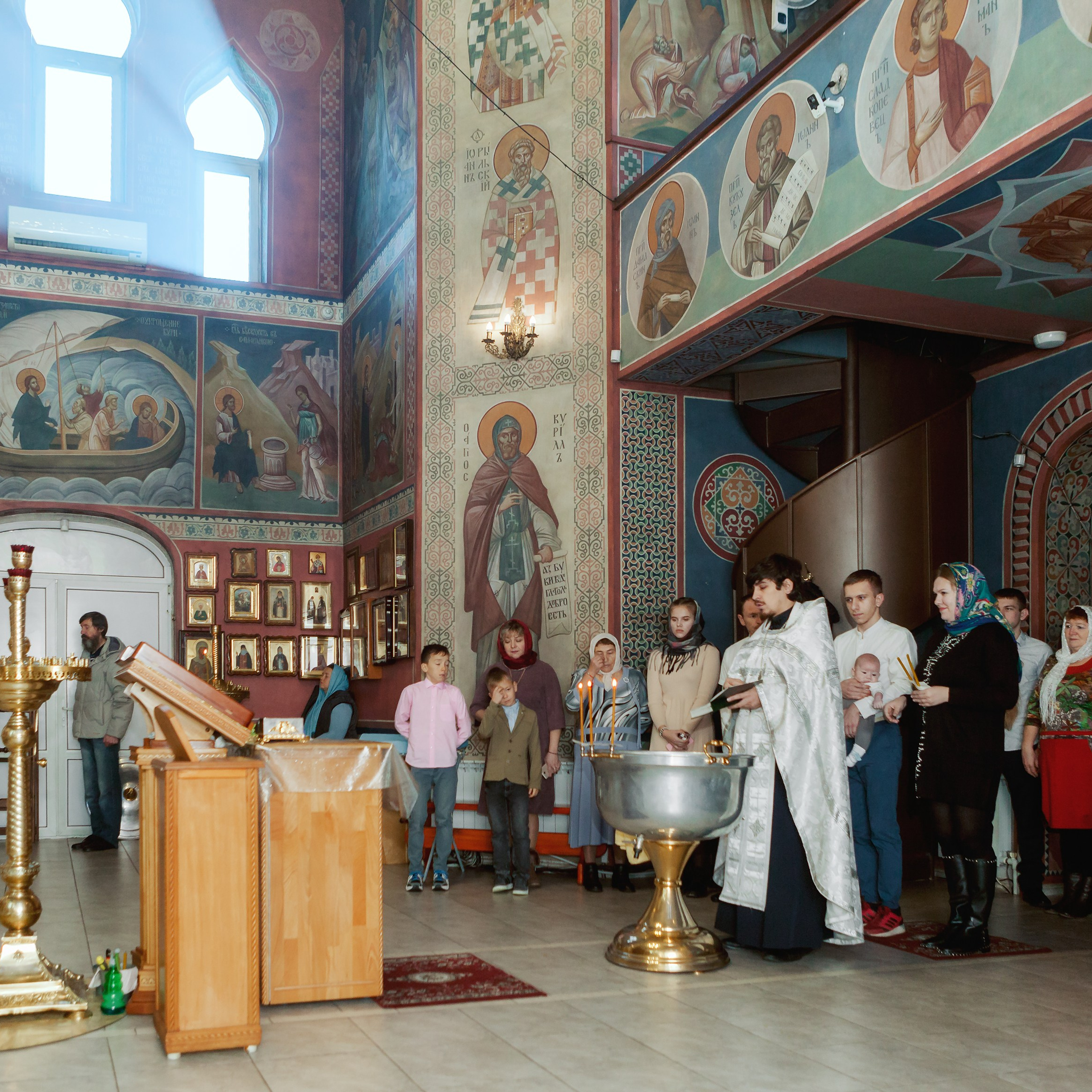 Таинство Крещения в Православном храме. Коммерческий фотограф Яна Беличенко Анапа Краснодарский край