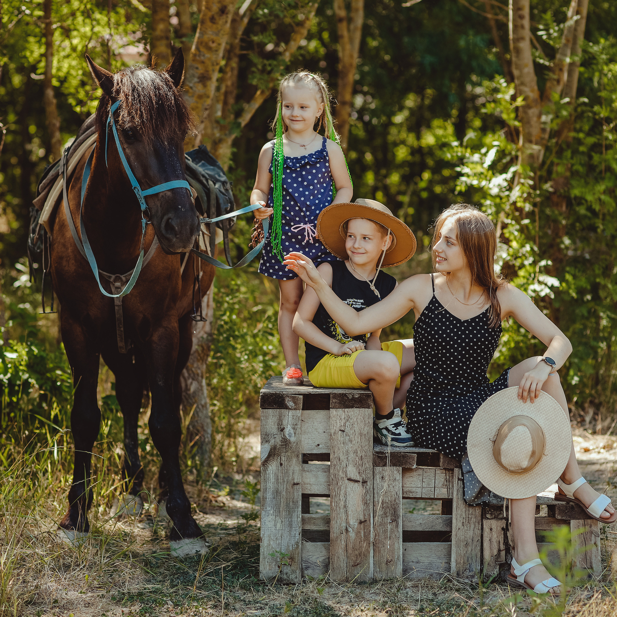 Карина и компания. Коммерческий фотограф Яна Беличенко Анапа Краснодарский край