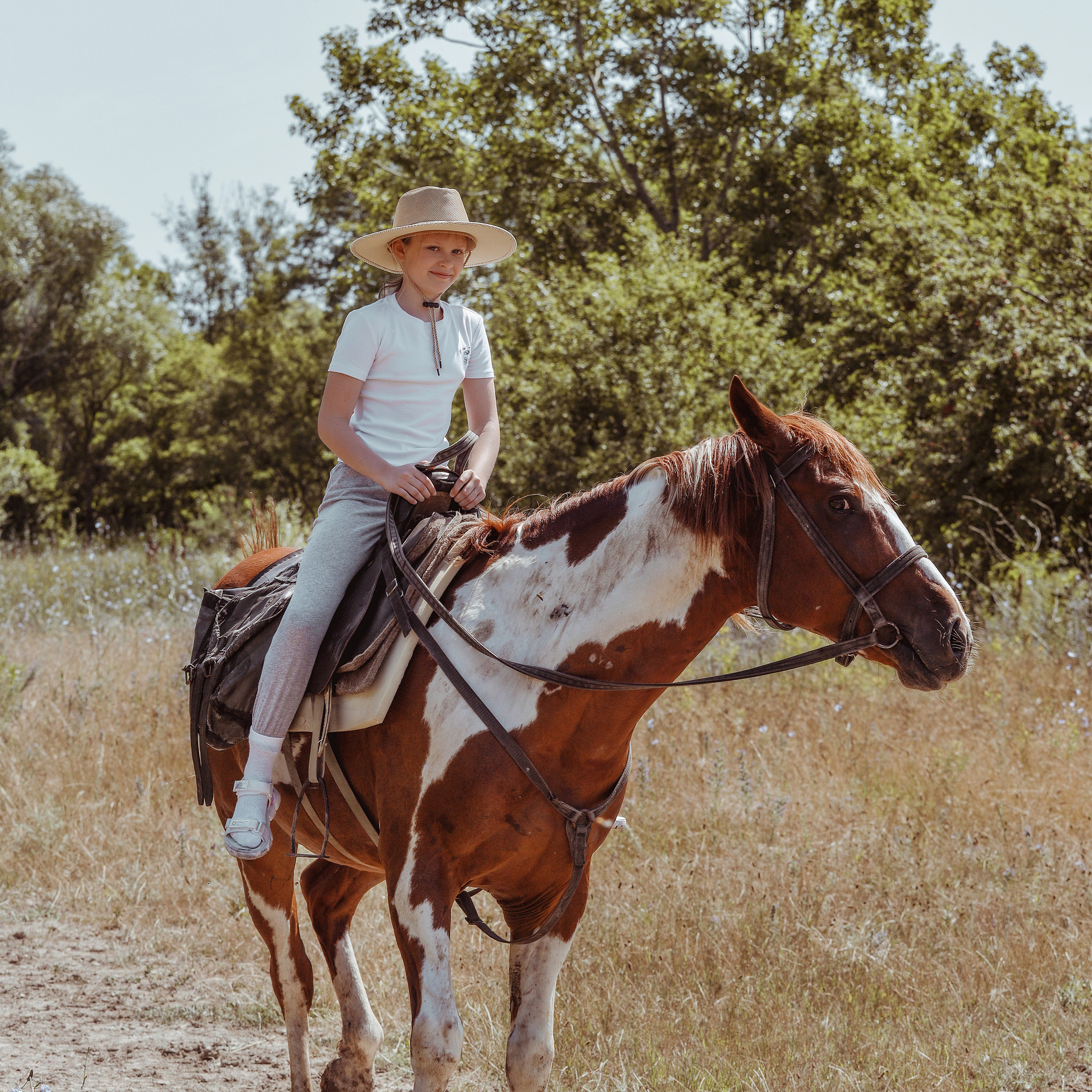 Две сестрички. Коммерческий фотограф Яна Беличенко Анапа Краснодарский край