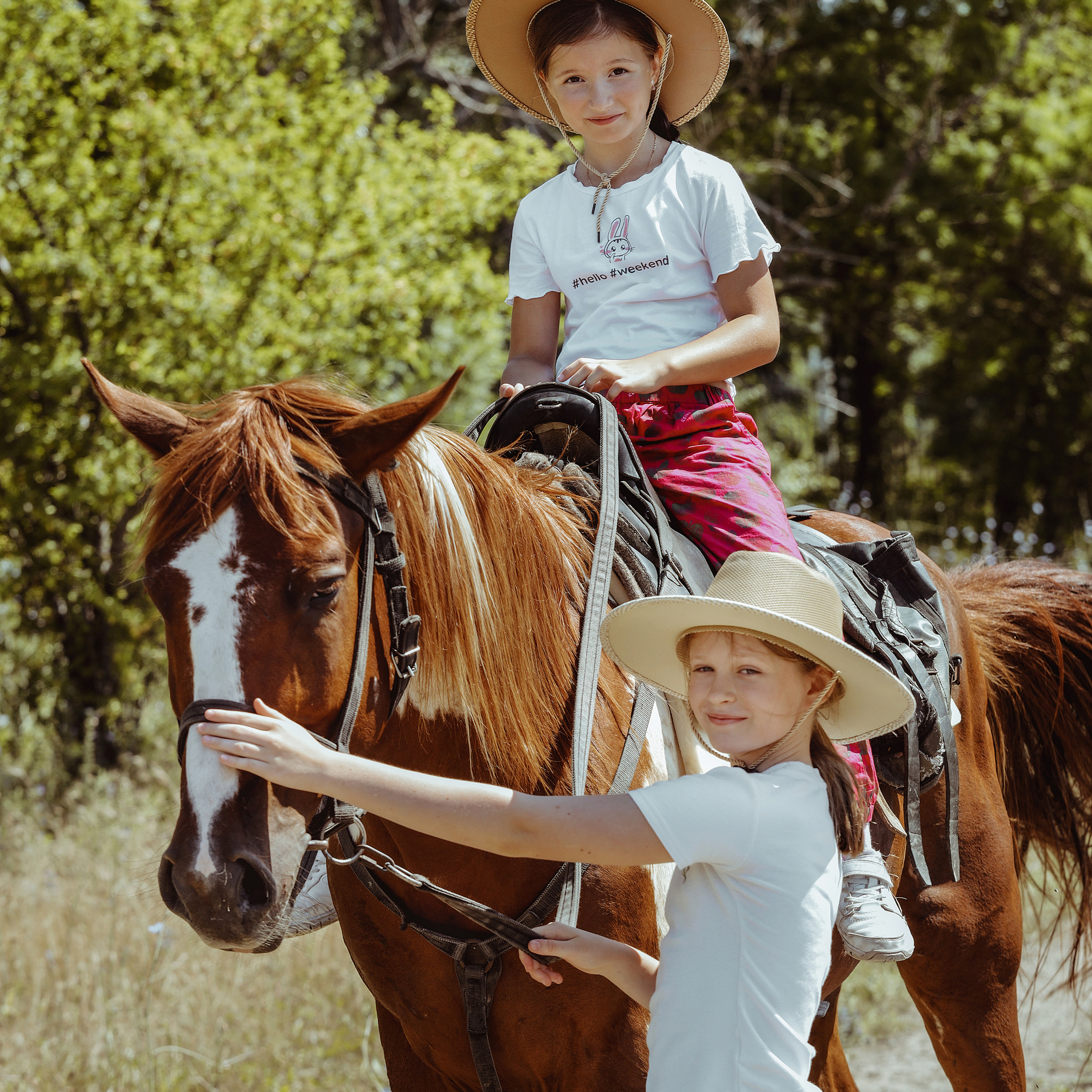 Две сестрички. Коммерческий фотограф Яна Беличенко Анапа Краснодарский край