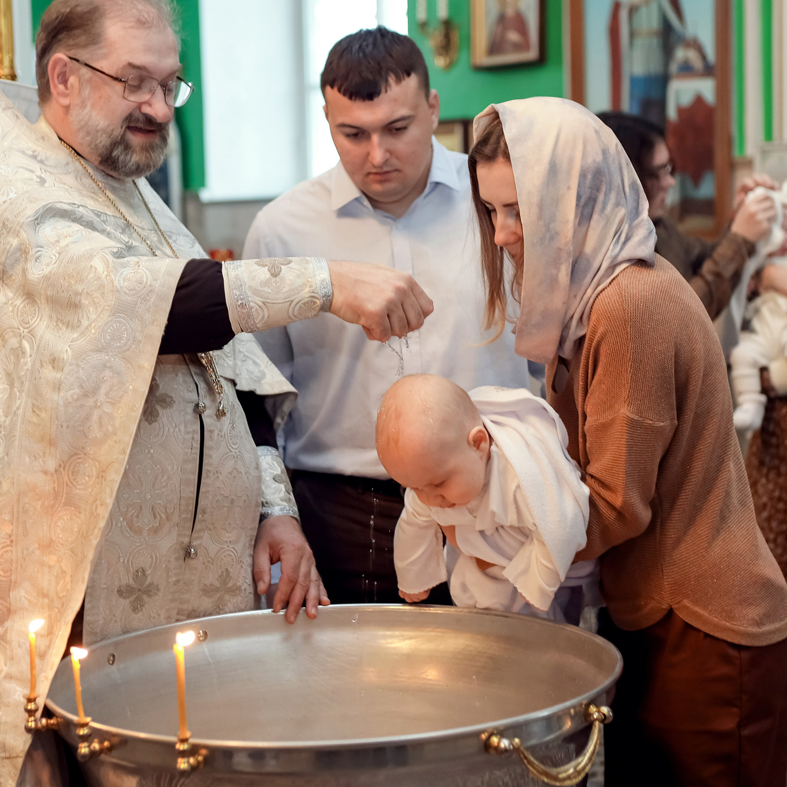 Таинство Крещения в Православном храме. Коммерческий фотограф Яна Беличенко Анапа Краснодарский край