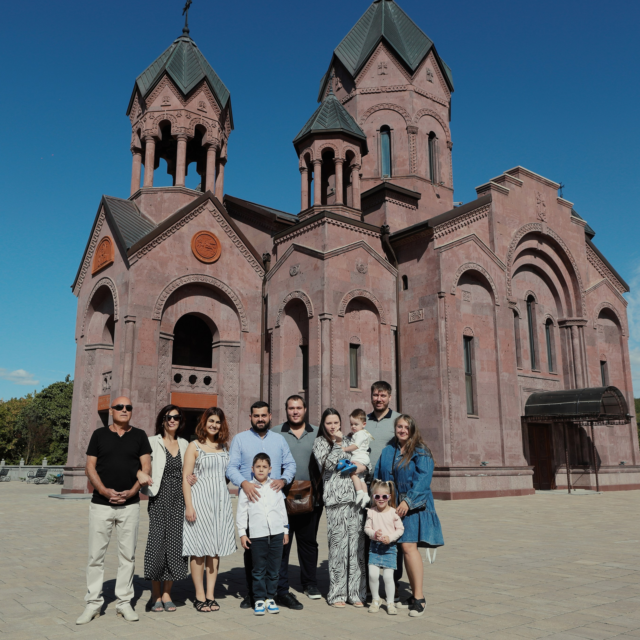 Таинство Крещения в Армянской церкви. Коммерческий фотограф Яна Беличенко Анапа Краснодарский край