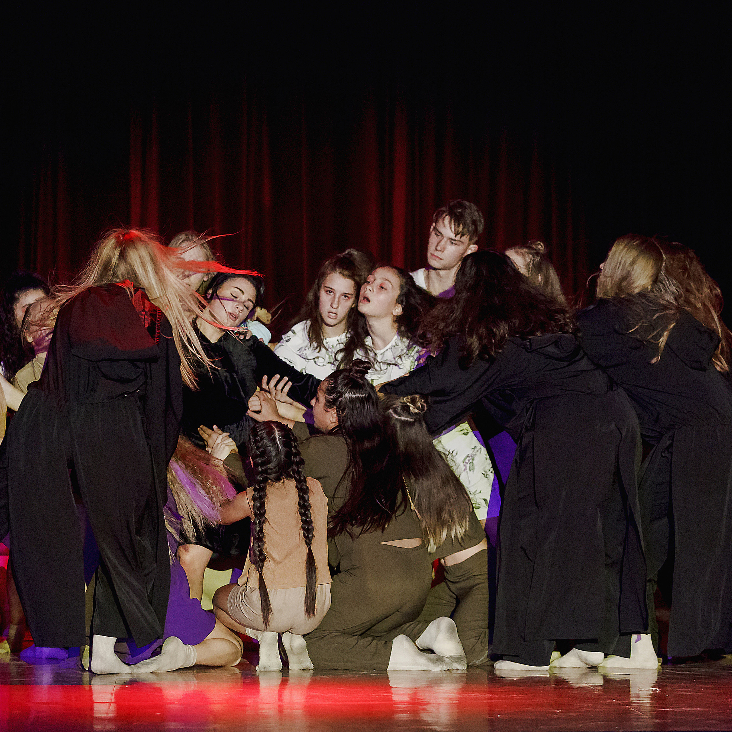 Театральная премьера_ALTURA. Коммерческий фотограф Яна Беличенко Анапа Краснодарский край