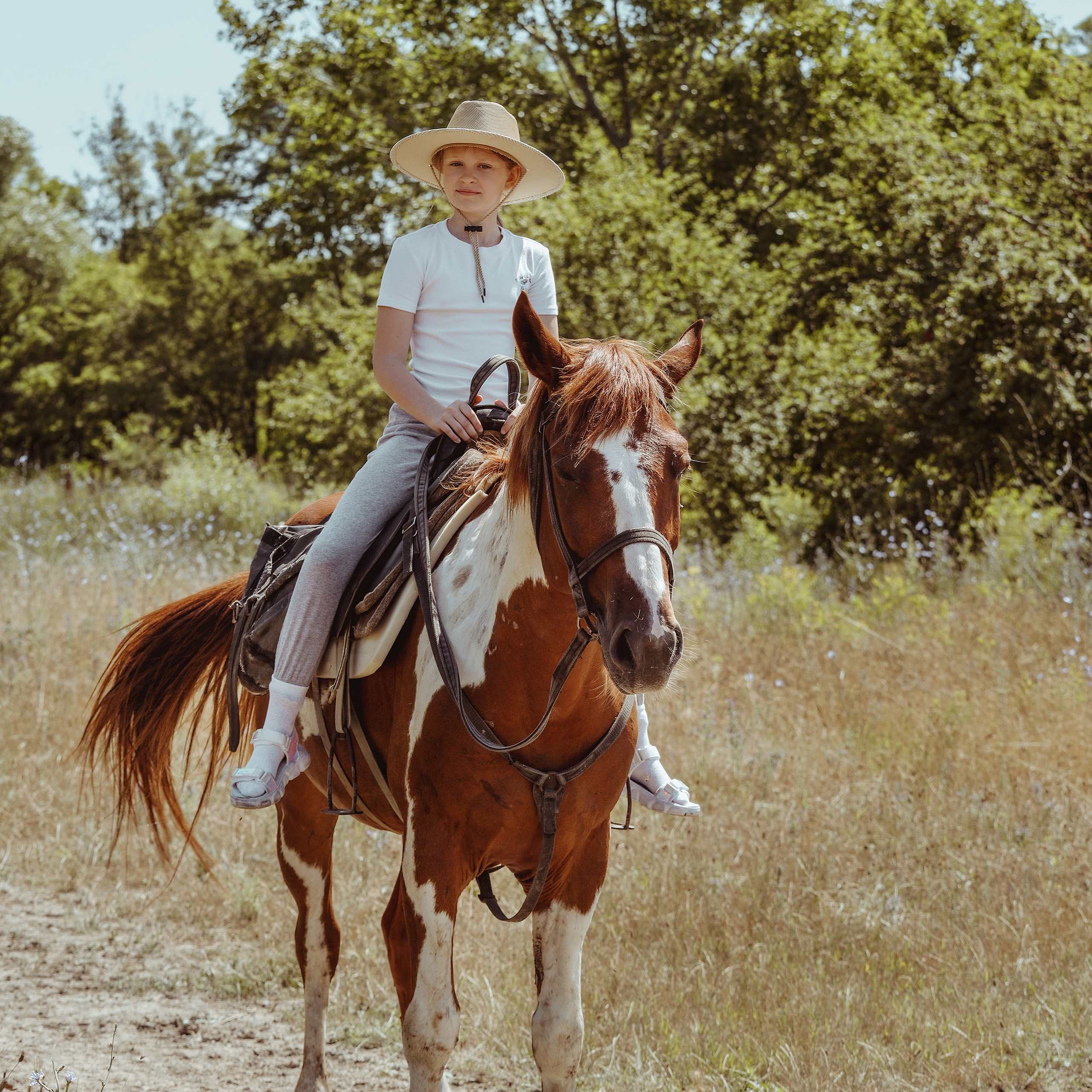 Две сестрички. Коммерческий фотограф Яна Беличенко Анапа Краснодарский край