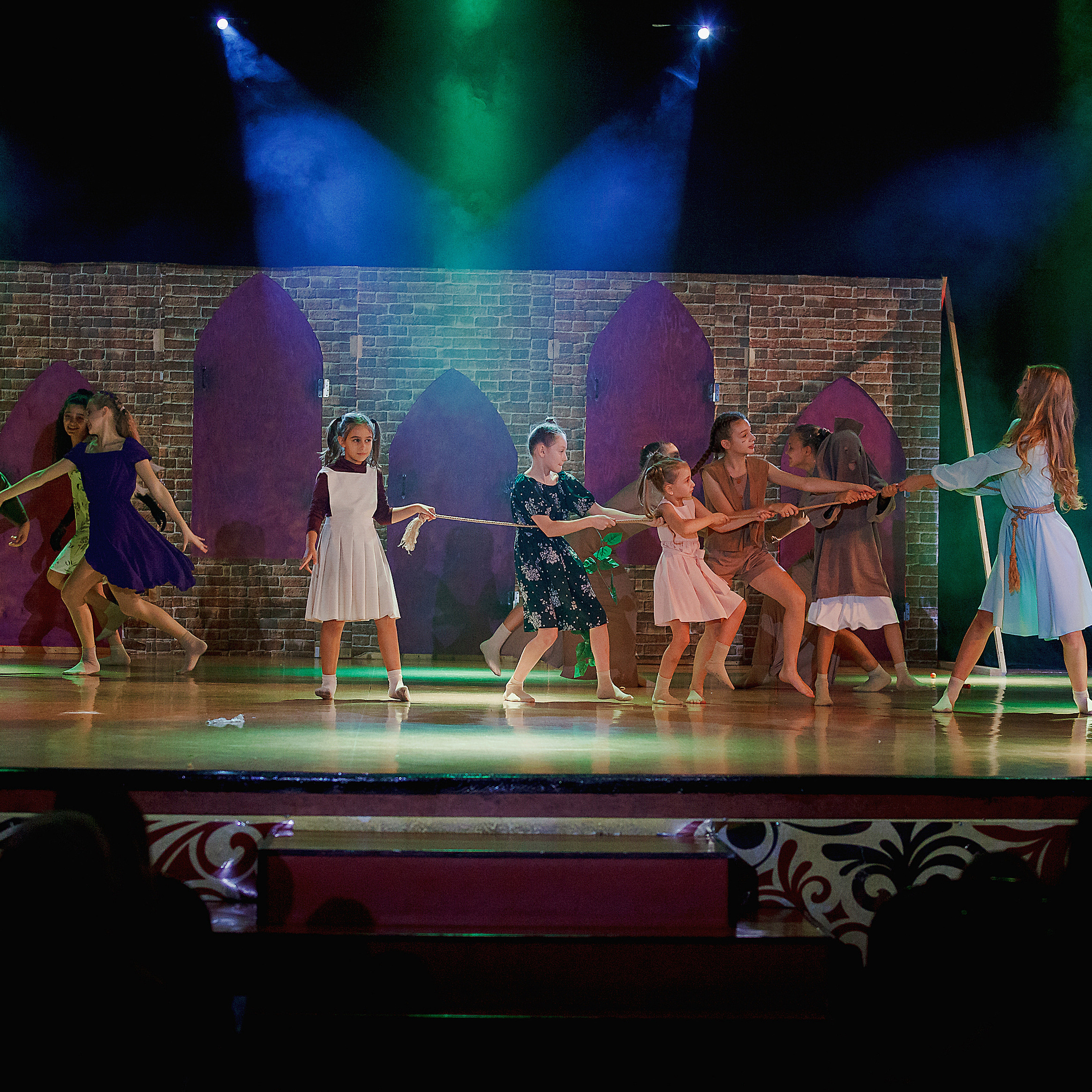 Театральная премьера_ALTURA. Коммерческий фотограф Яна Беличенко Анапа Краснодарский край