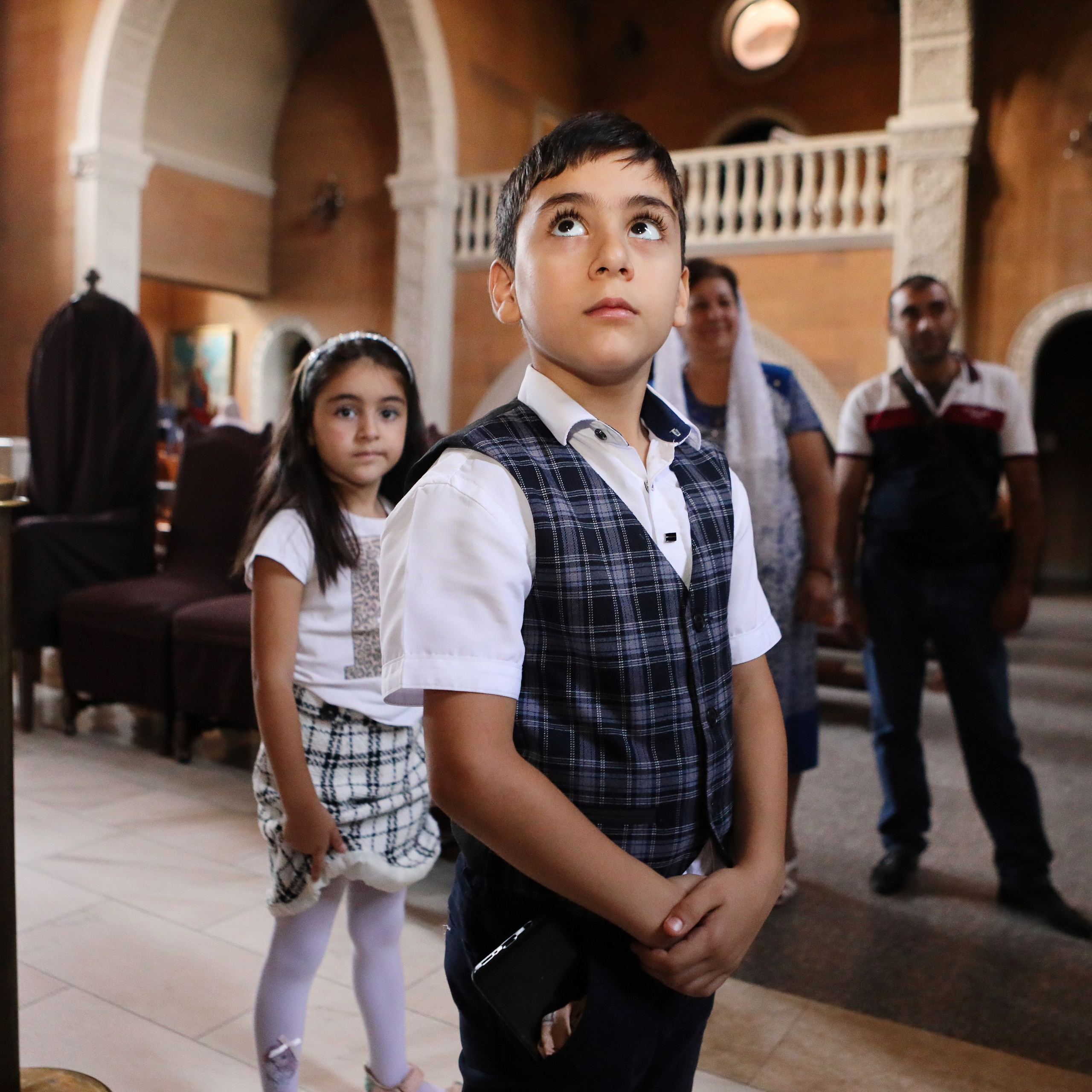 Таинство Крещения в Армянской церкви. Коммерческий фотограф Яна Беличенко Анапа Краснодарский край