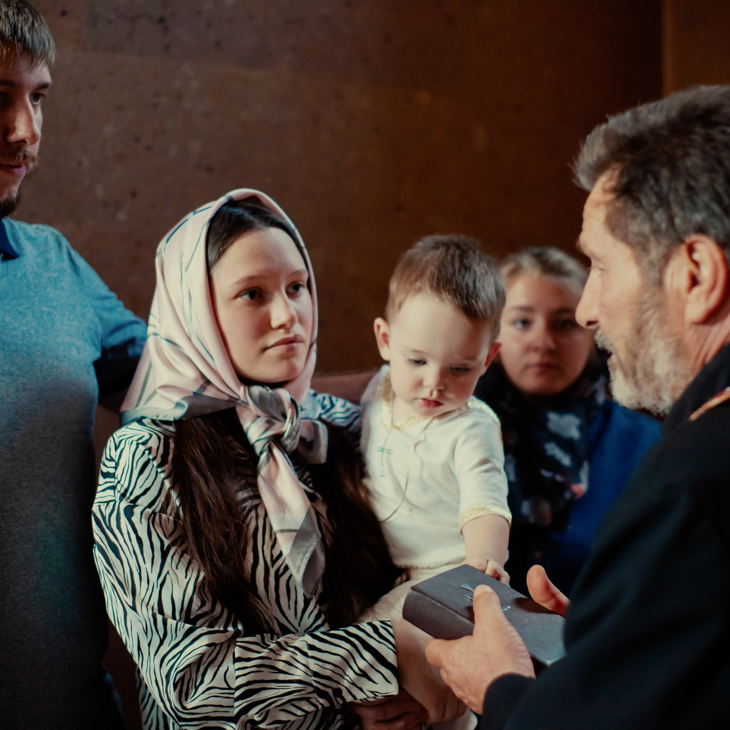 Таинство Крещения в Армянской церкви. Коммерческий фотограф Яна Беличенко Анапа Краснодарский край