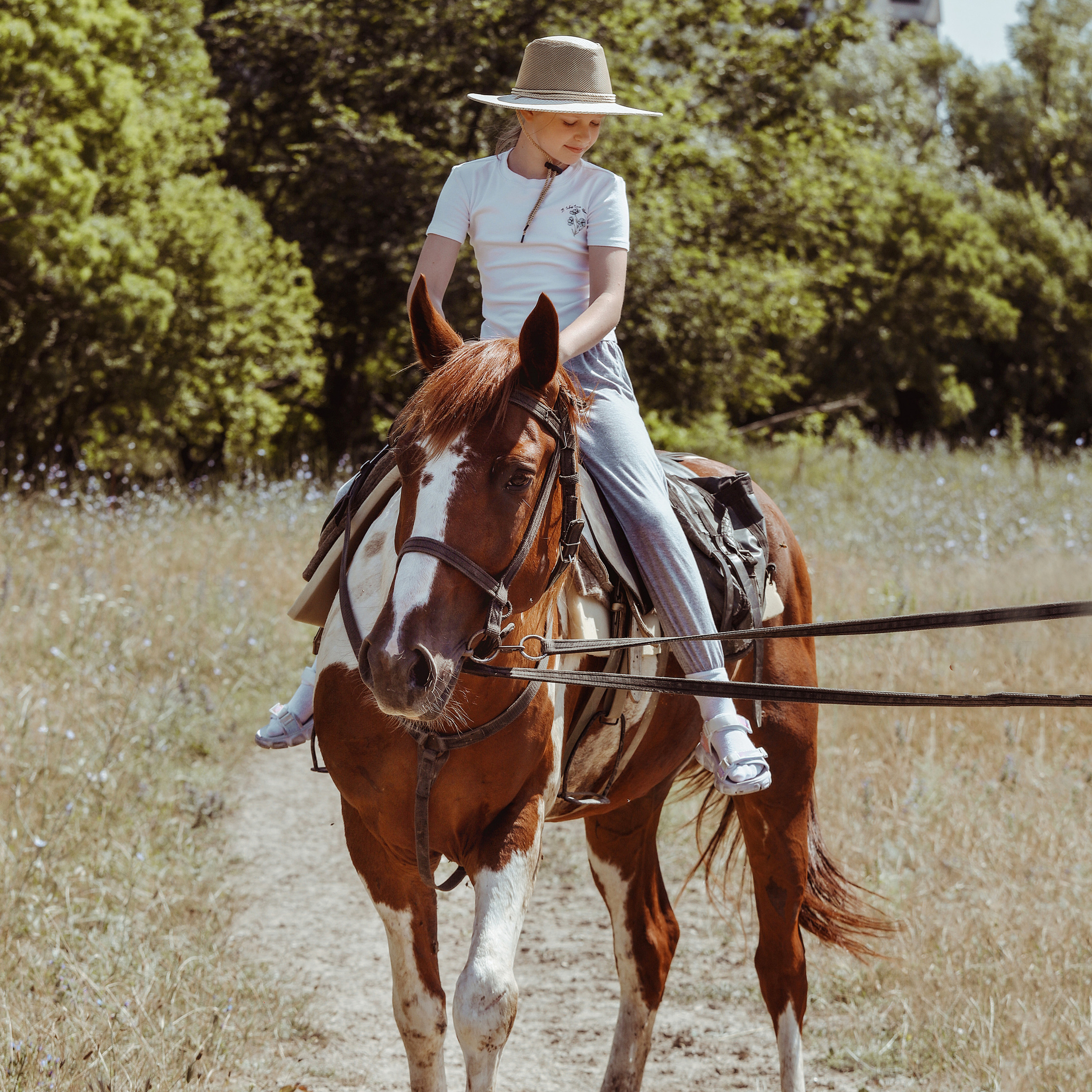 Две сестрички. Коммерческий фотограф Яна Беличенко Анапа Краснодарский край