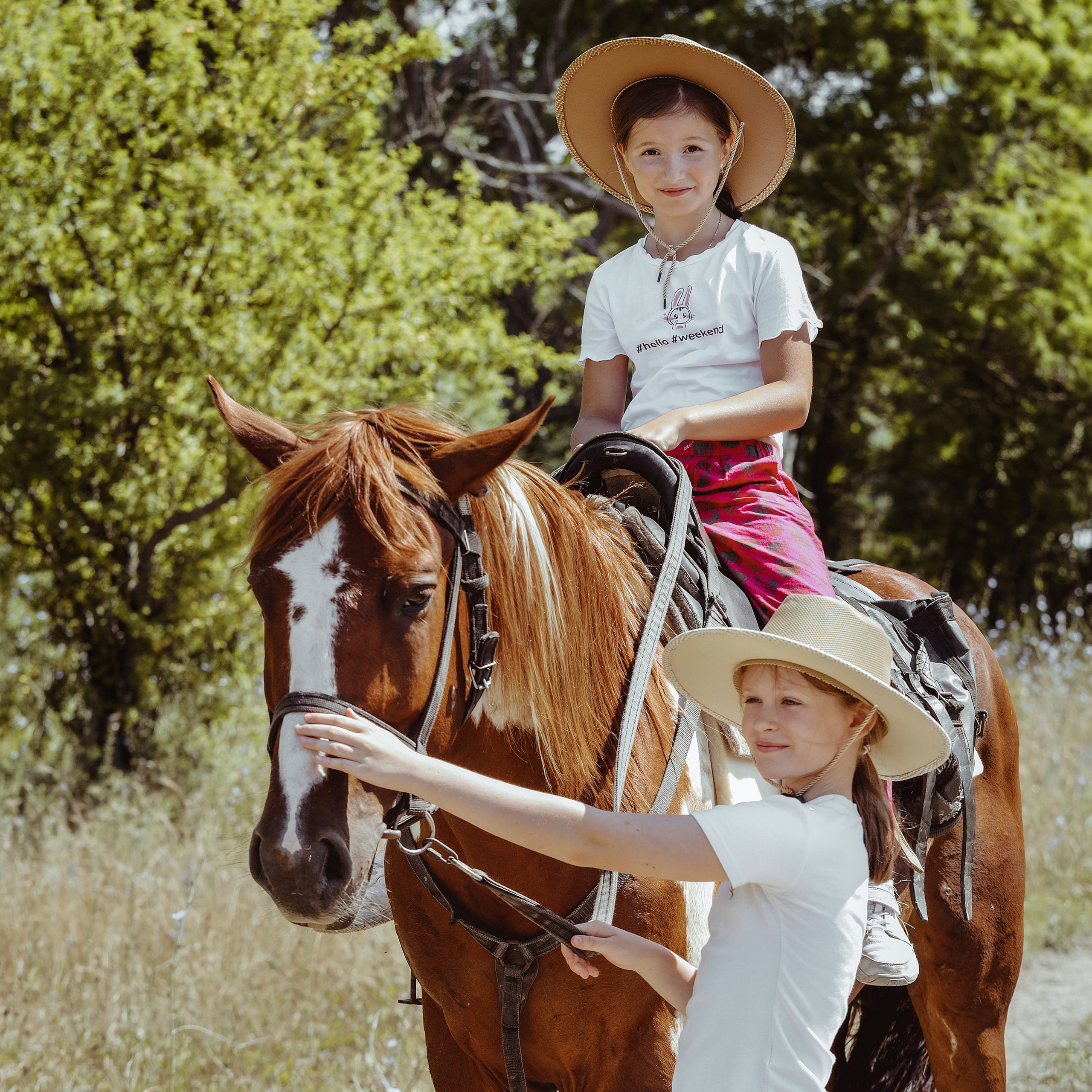 Две сестрички. Коммерческий фотограф Яна Беличенко Анапа Краснодарский край
