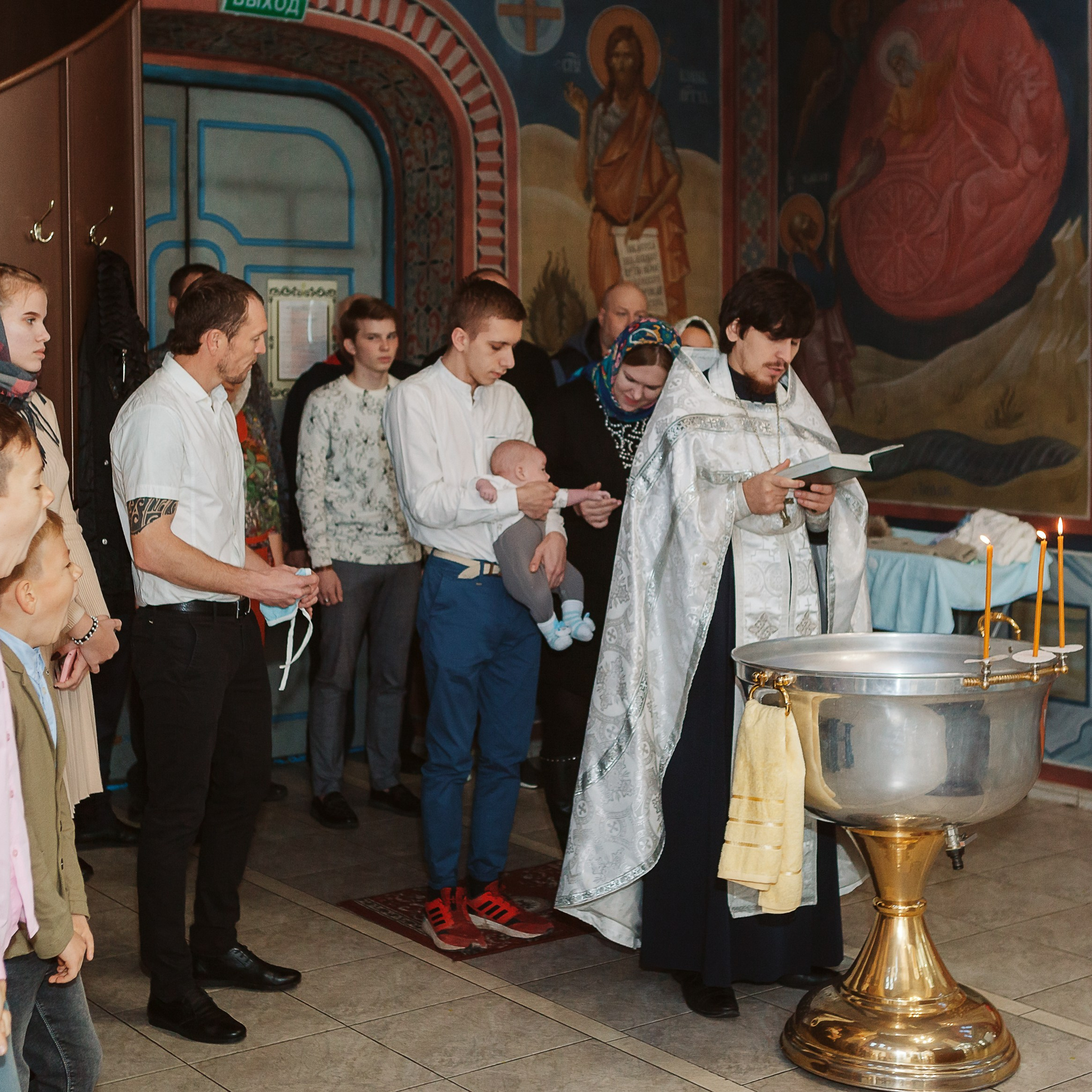 Таинство Крещения в Православном храме. Коммерческий фотограф Яна Беличенко Анапа Краснодарский край