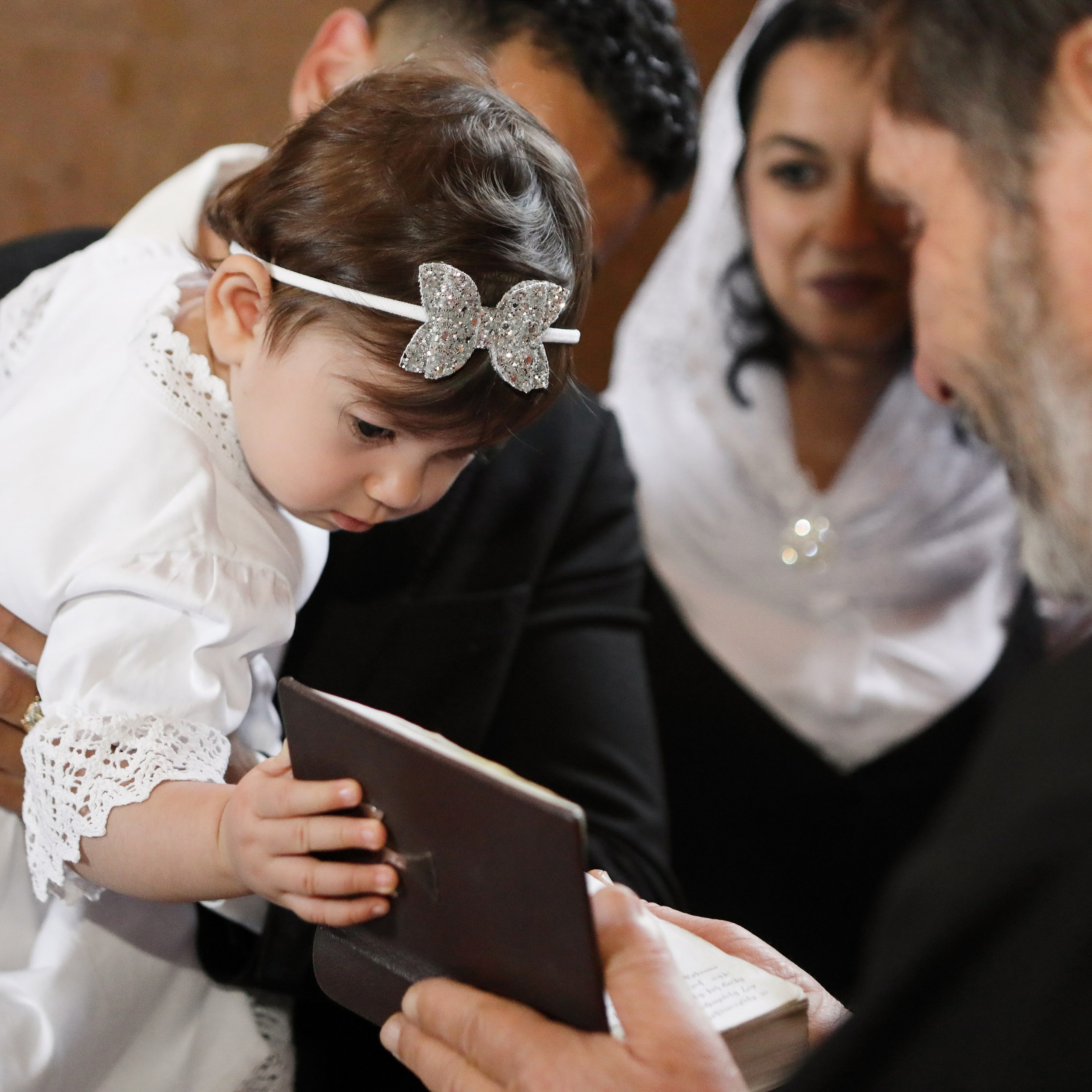 Таинство Крещения в Армянской церкви. Коммерческий фотограф Яна Беличенко Анапа Краснодарский край