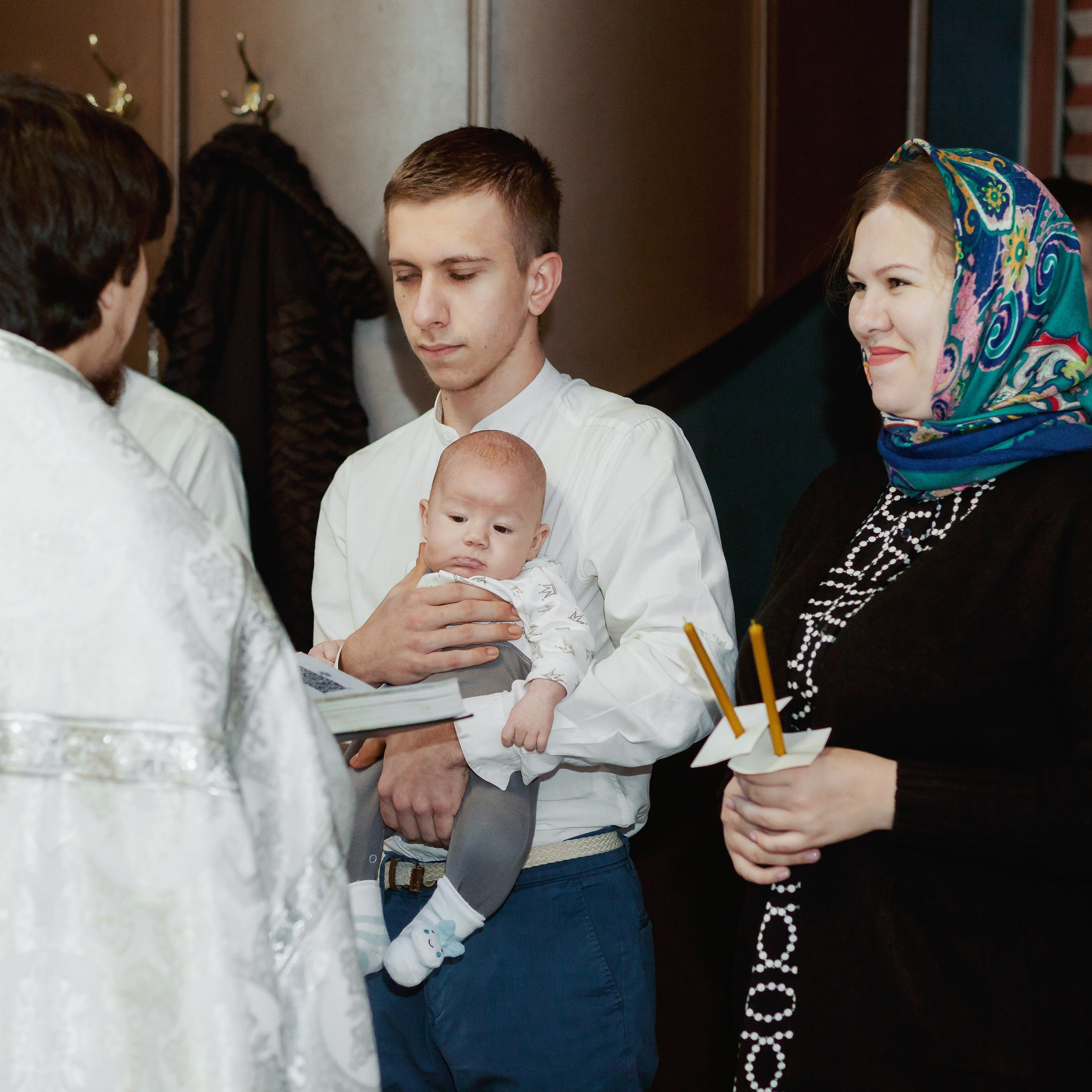 Таинство Крещения в Православном храме. Коммерческий фотограф Яна Беличенко Анапа Краснодарский край