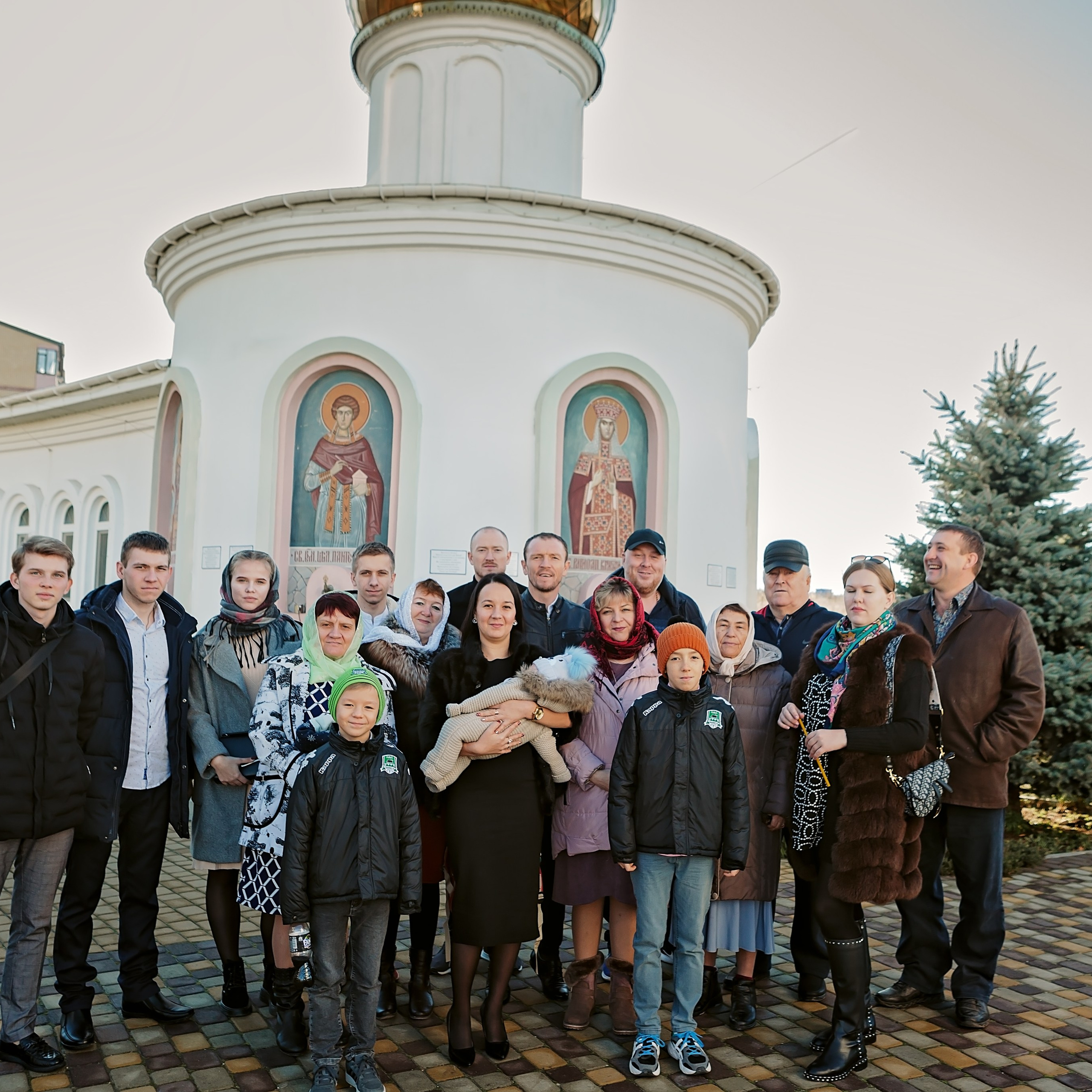 Таинство Крещения в Православном храме. Коммерческий фотограф Яна Беличенко Анапа Краснодарский край