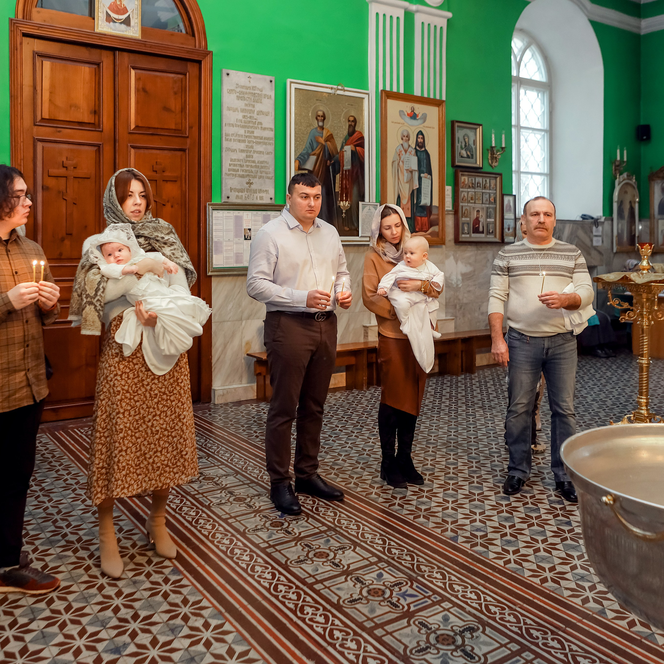 Таинство Крещения в Православном храме. Коммерческий фотограф Яна Беличенко Анапа Краснодарский край