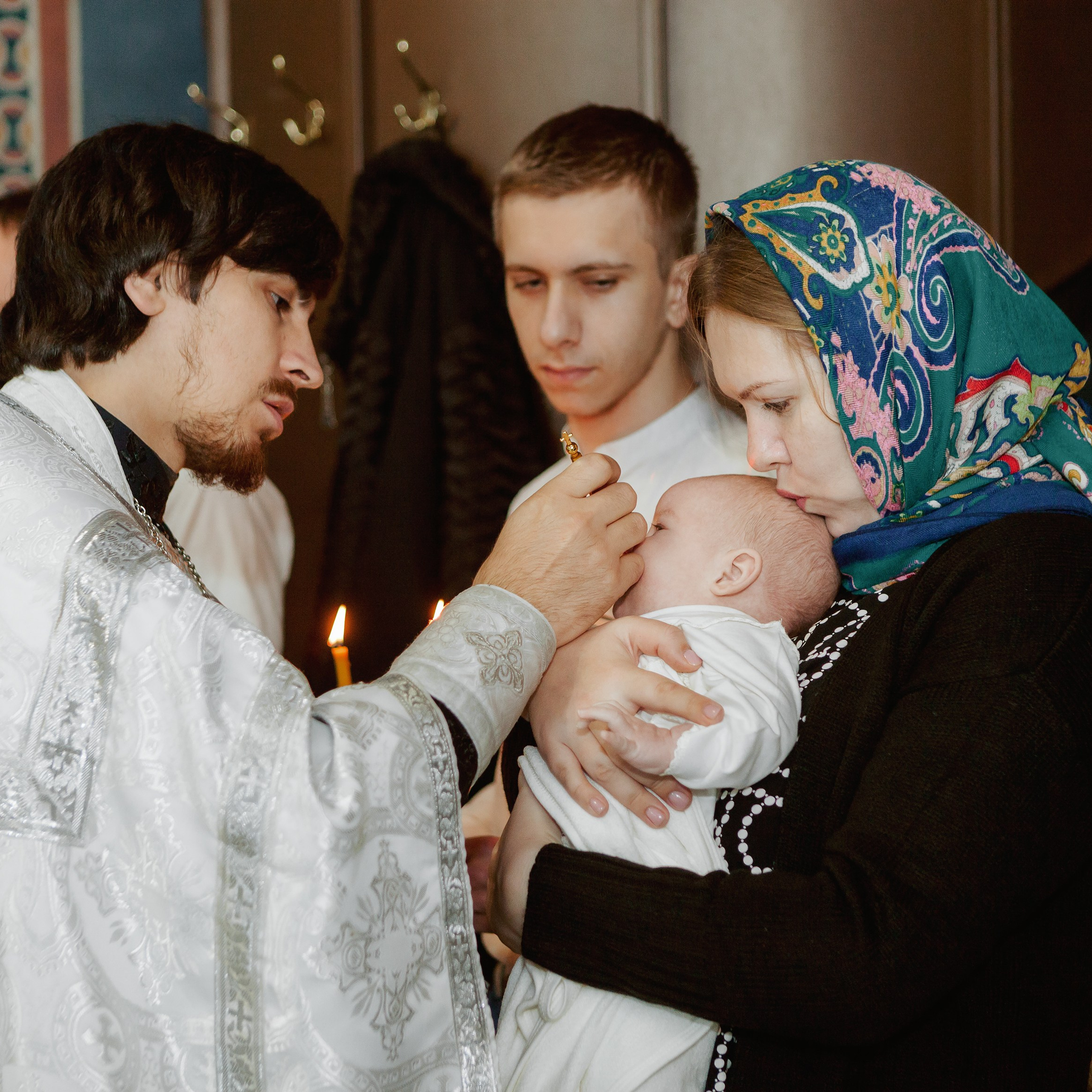 Таинство Крещения в Православном храме. Коммерческий фотограф Яна Беличенко Анапа Краснодарский край