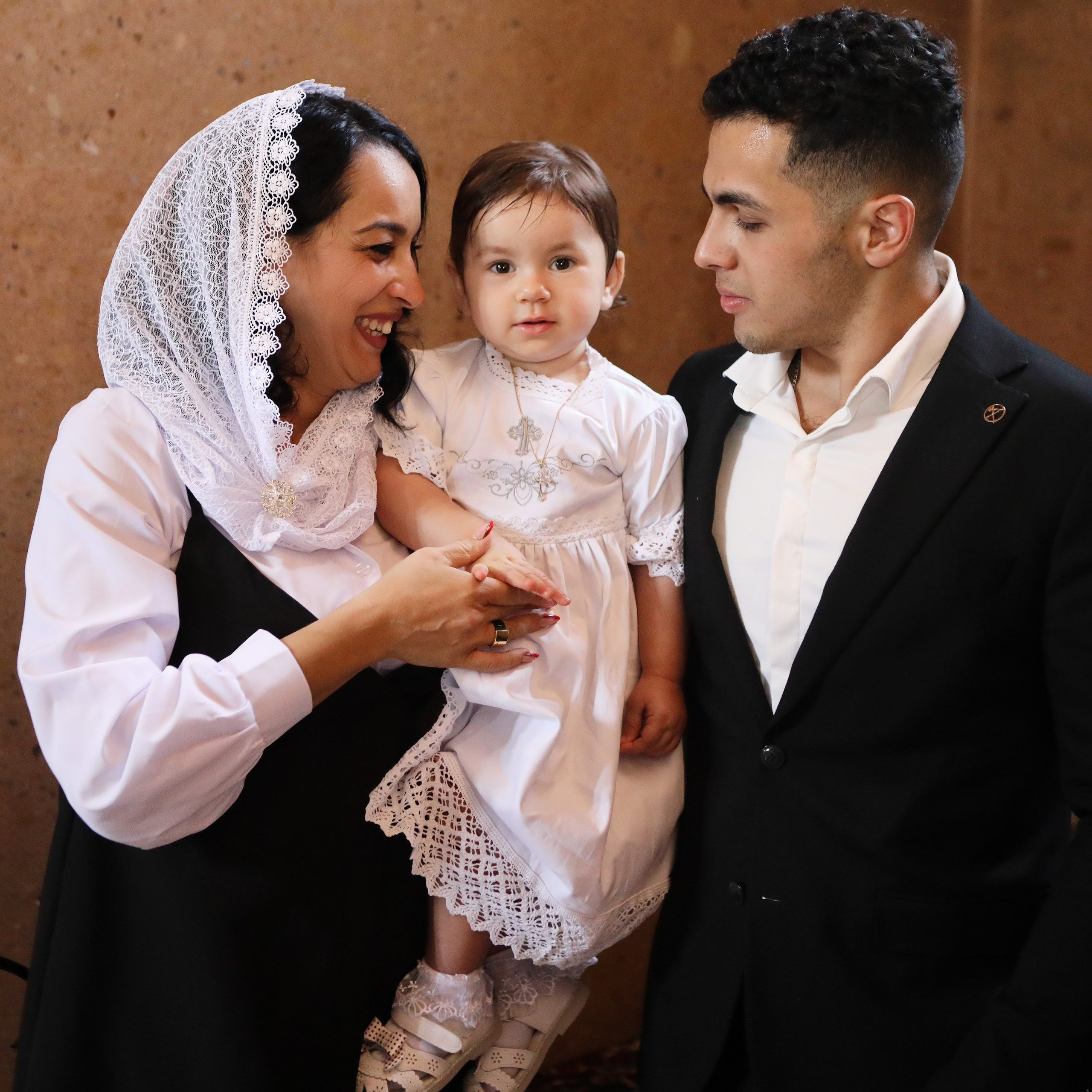 Таинство Крещения в Армянской церкви. Коммерческий фотограф Яна Беличенко Анапа Краснодарский край