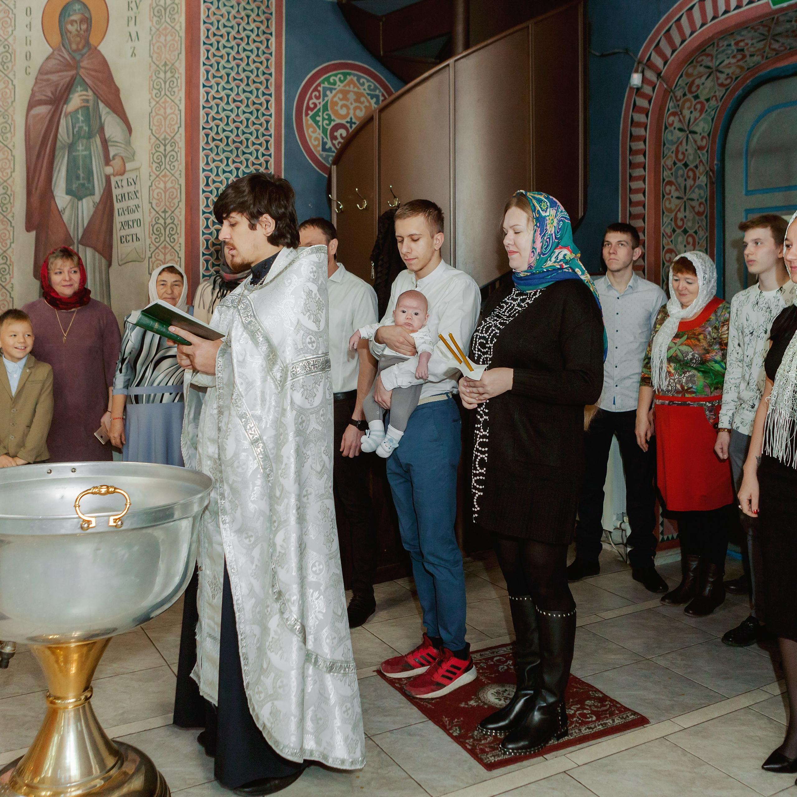 Таинство Крещения в Православном храме. Коммерческий фотограф Яна Беличенко Анапа Краснодарский край