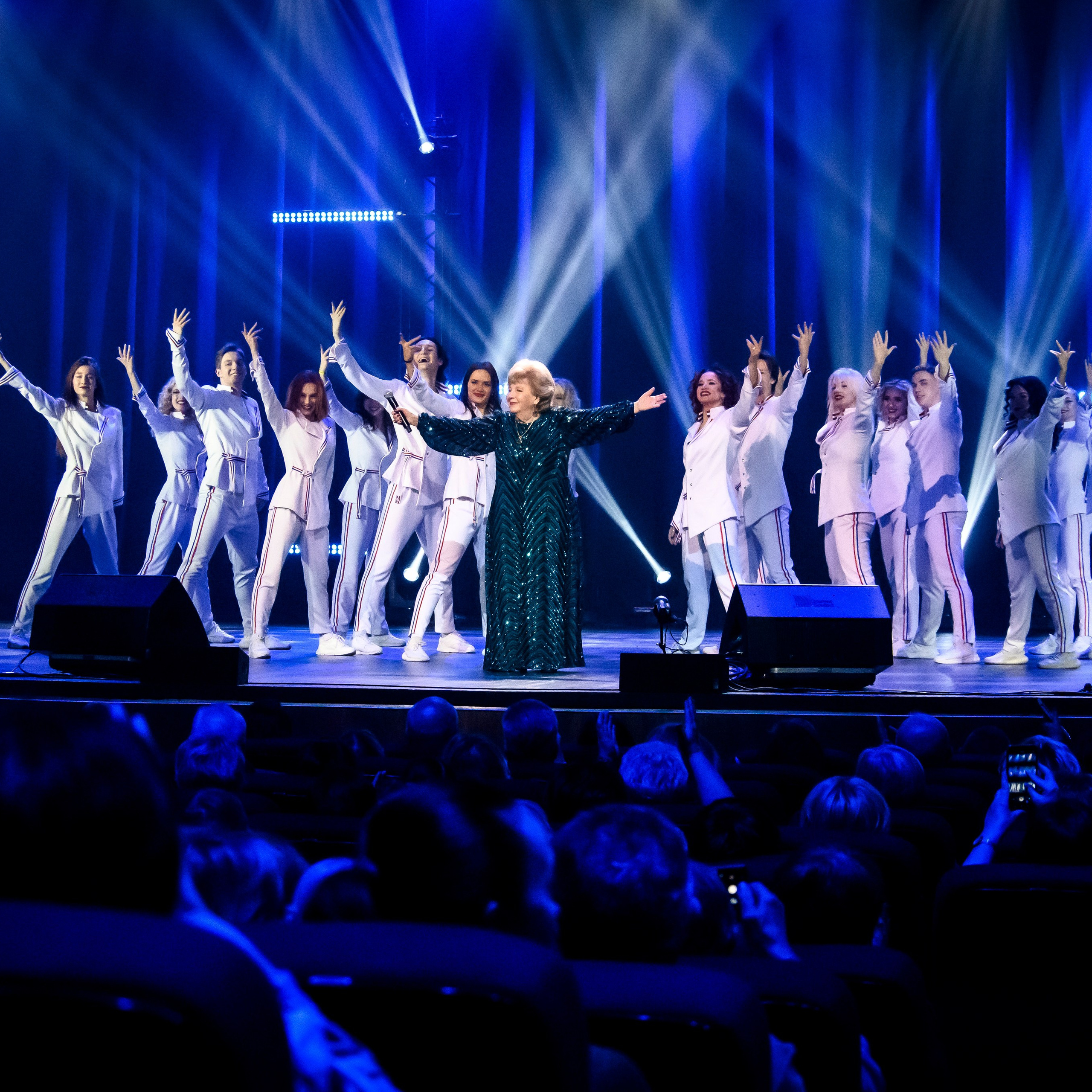 Лариса Рубальская — КЗ «Москва», Остров мечты