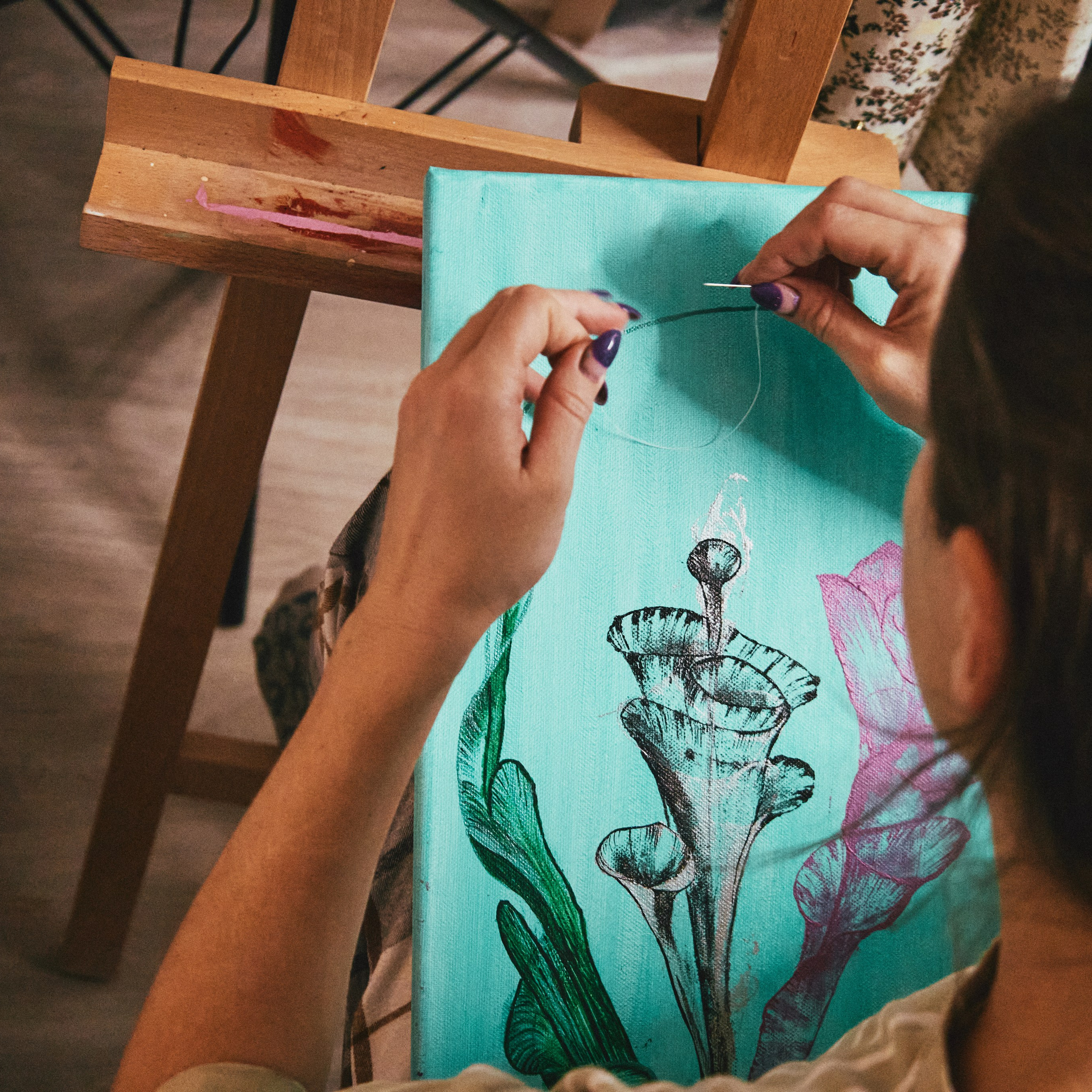 Turquoise background flower art. Visual artist (photo & arts)