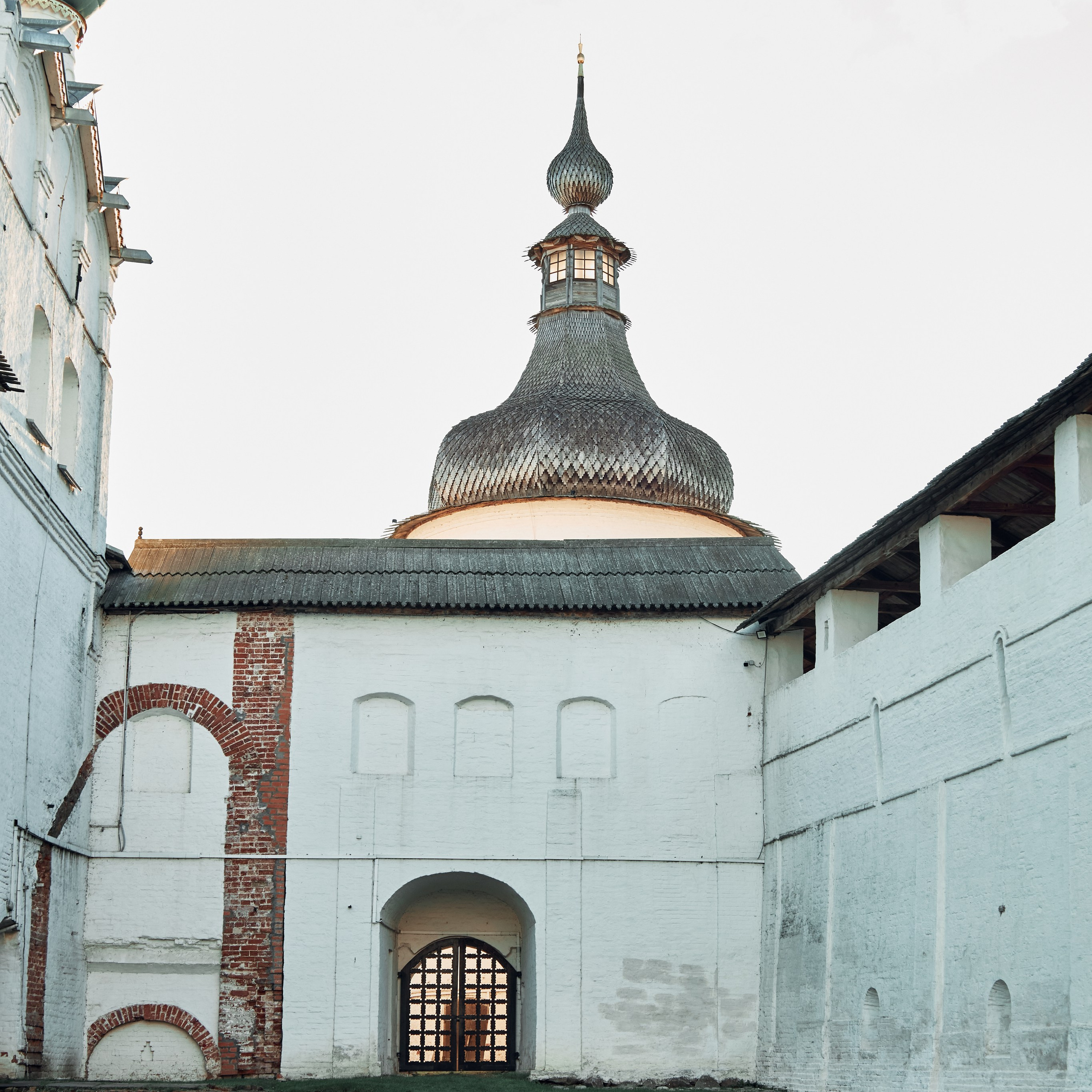 Великий Ростов или где снимали Иван Васильевича, который менял профессию. Visual artist (photo & arts)