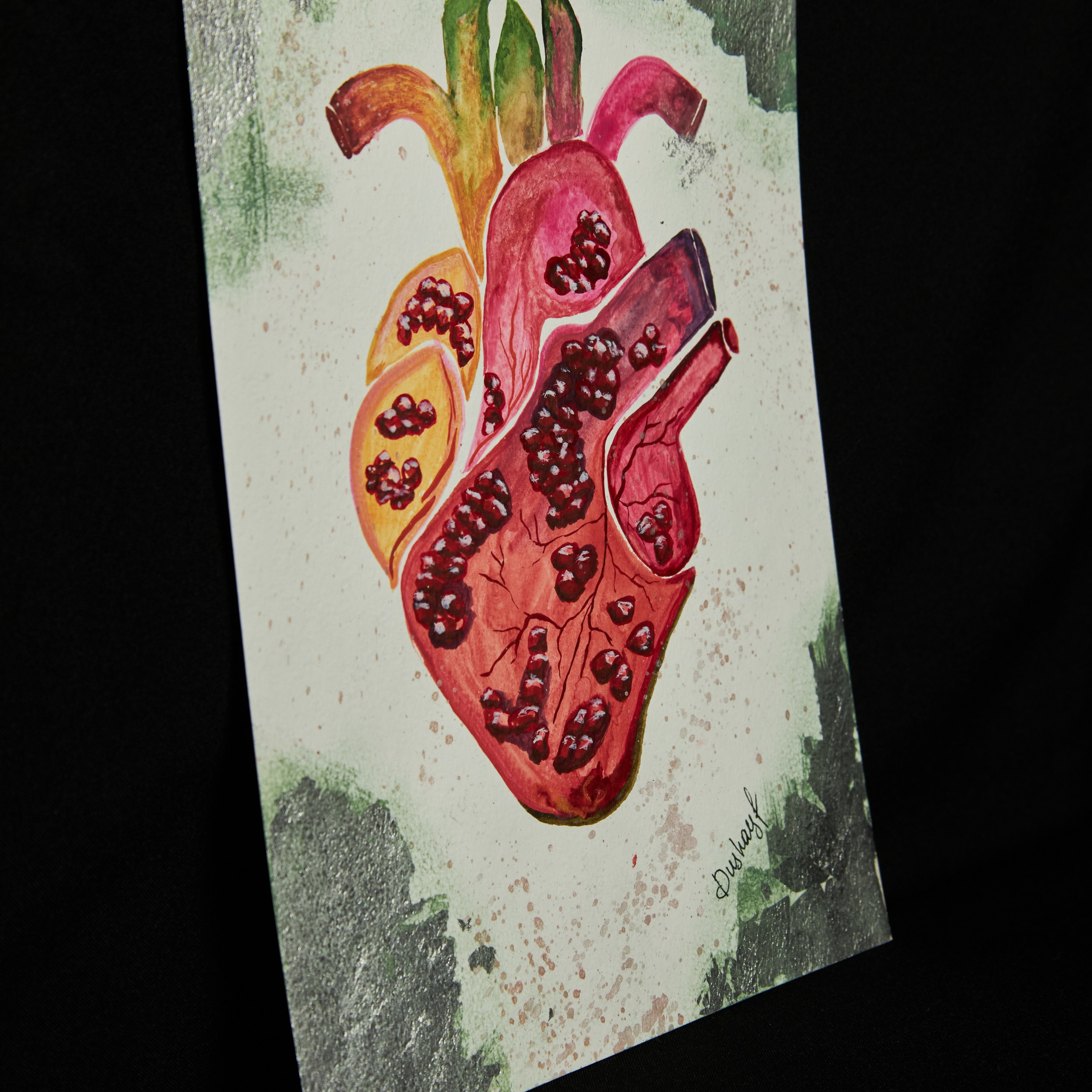 A pomegranate in the heart. Visual artist (photo & arts)