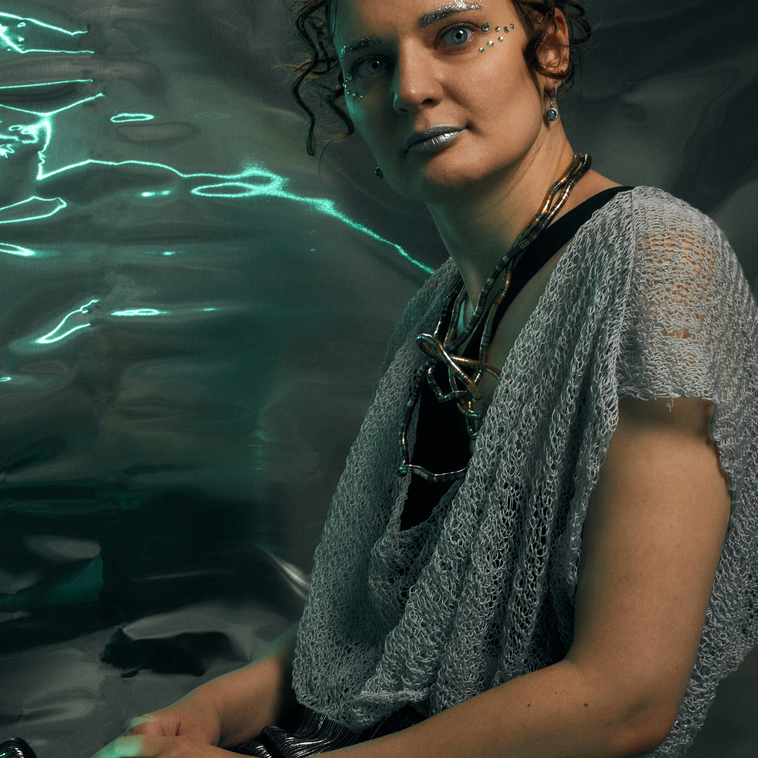 Мягкая сталь, альтернативная творческая съемка. Visual artist (photo & arts)