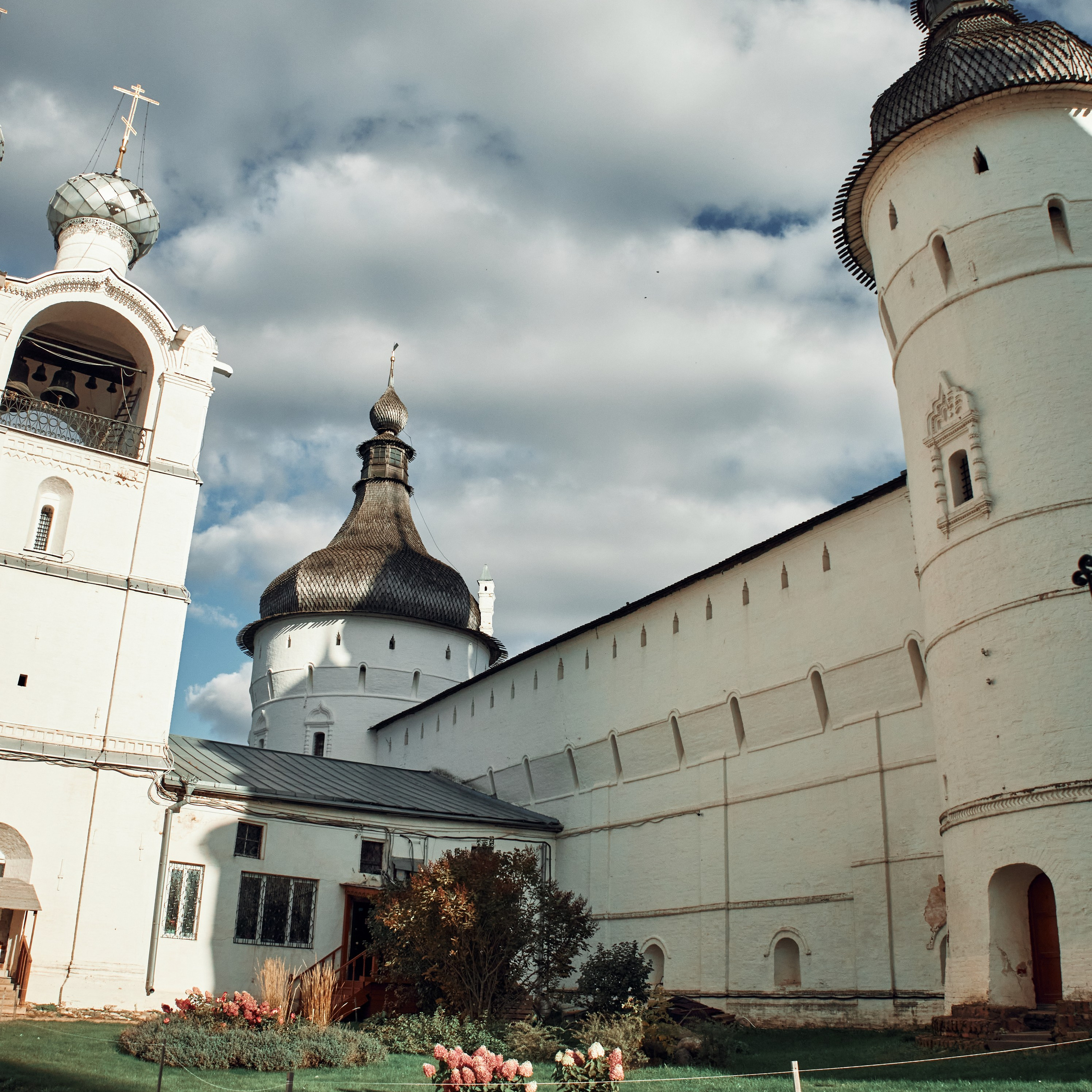 Великий Ростов или где снимали Иван Васильевича, который менял профессию. Visual artist (photo & arts)
