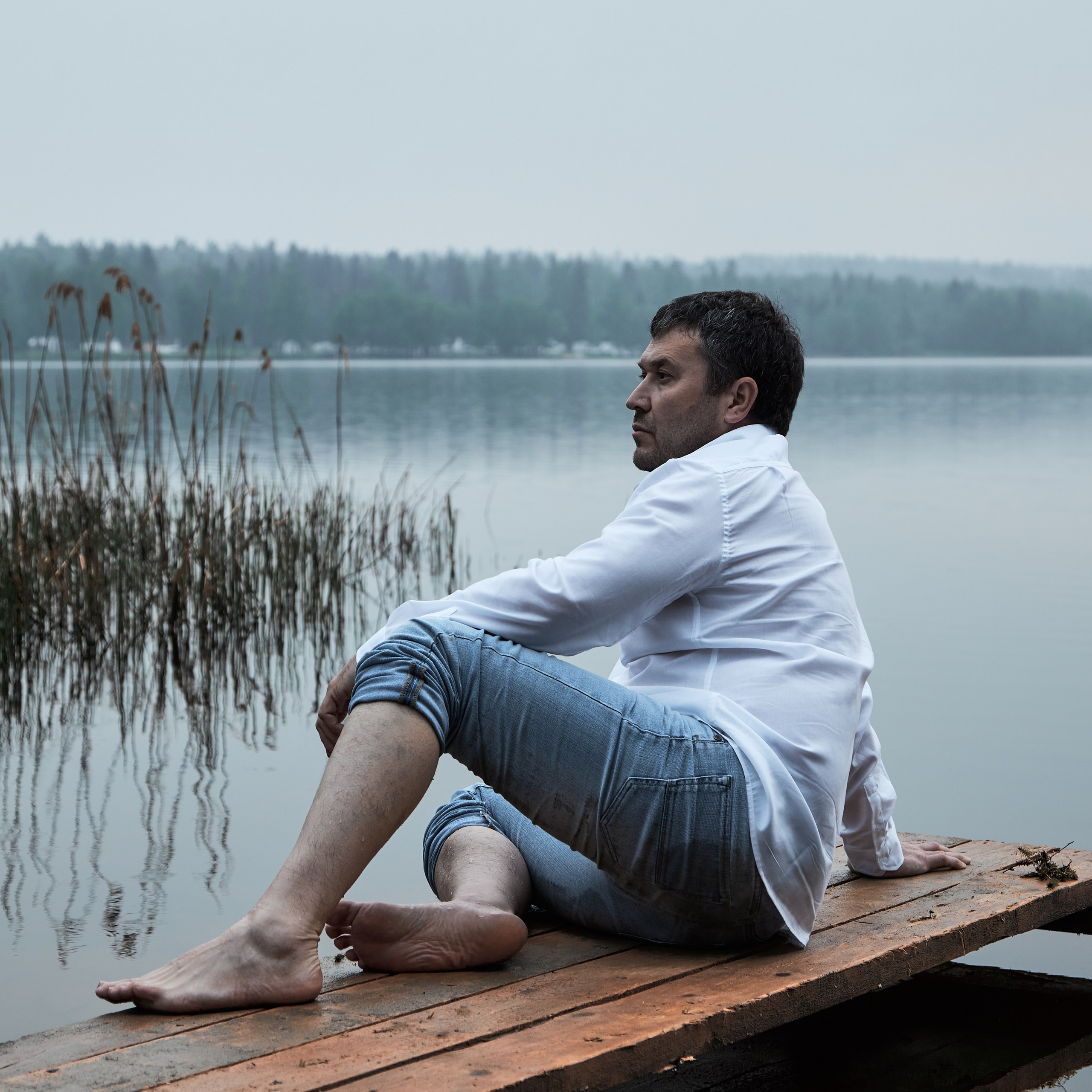 Мужской портрет у воды. Visual artist (photo & arts)