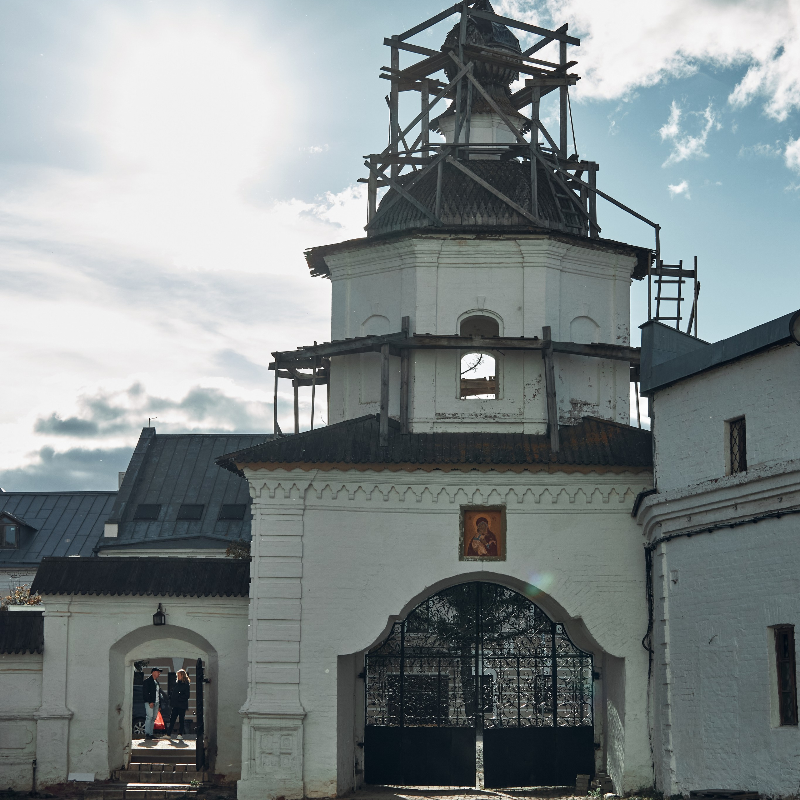 Великий Ростов или где снимали Иван Васильевича, который менял профессию. Visual artist (photo & arts)