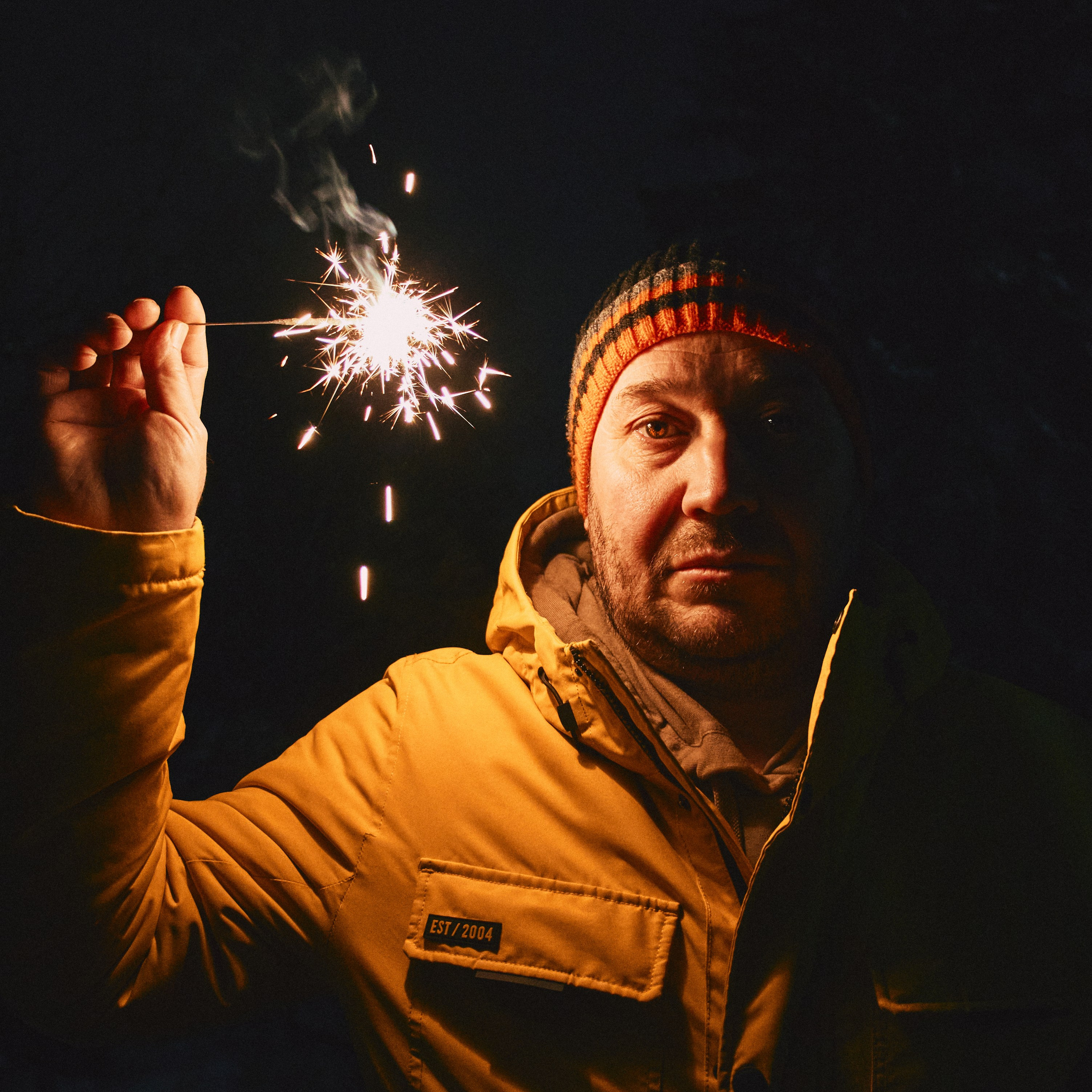 Мужской портрет с цветным освещением. Visual artist (photo & arts)