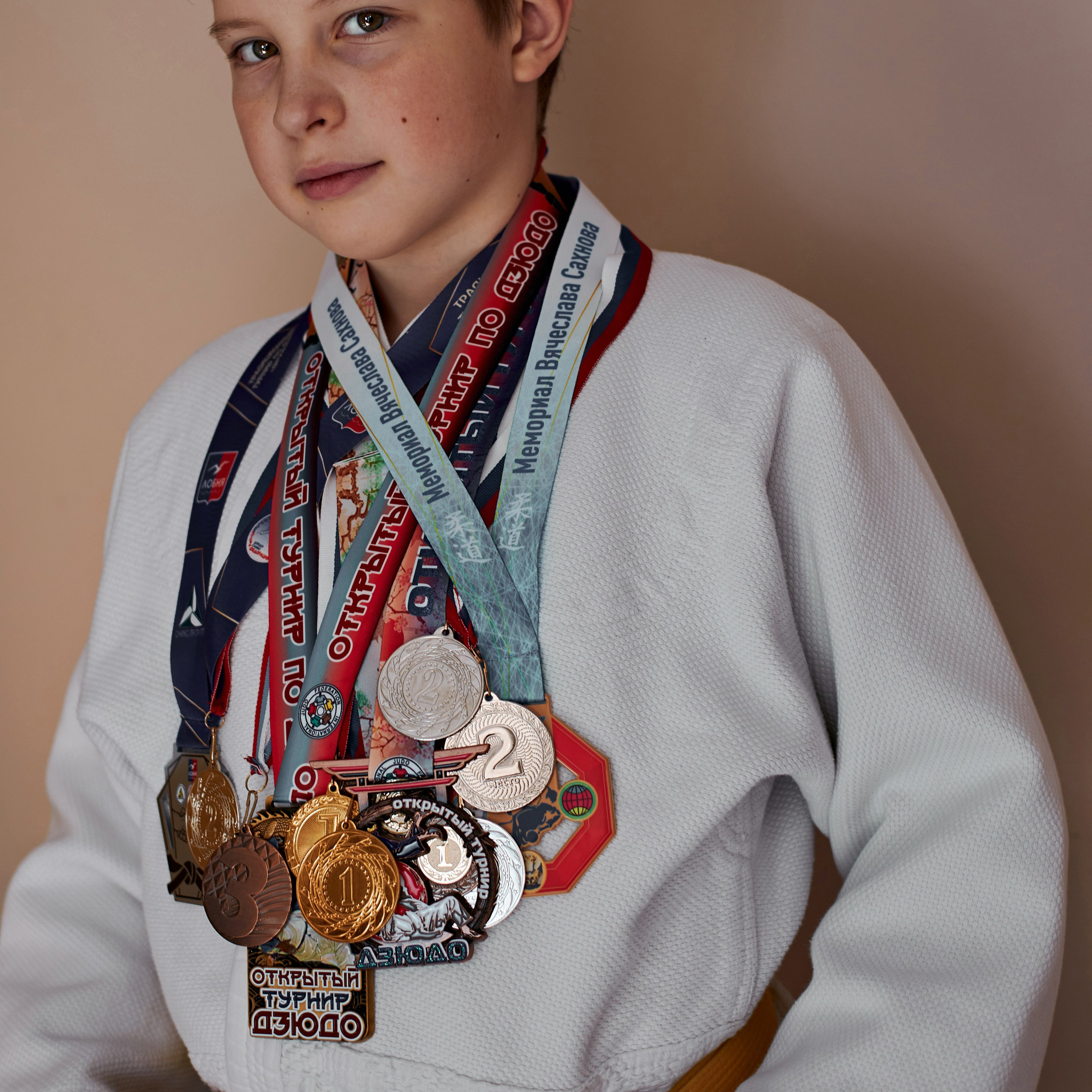 Захар. Visual artist (photo & arts)