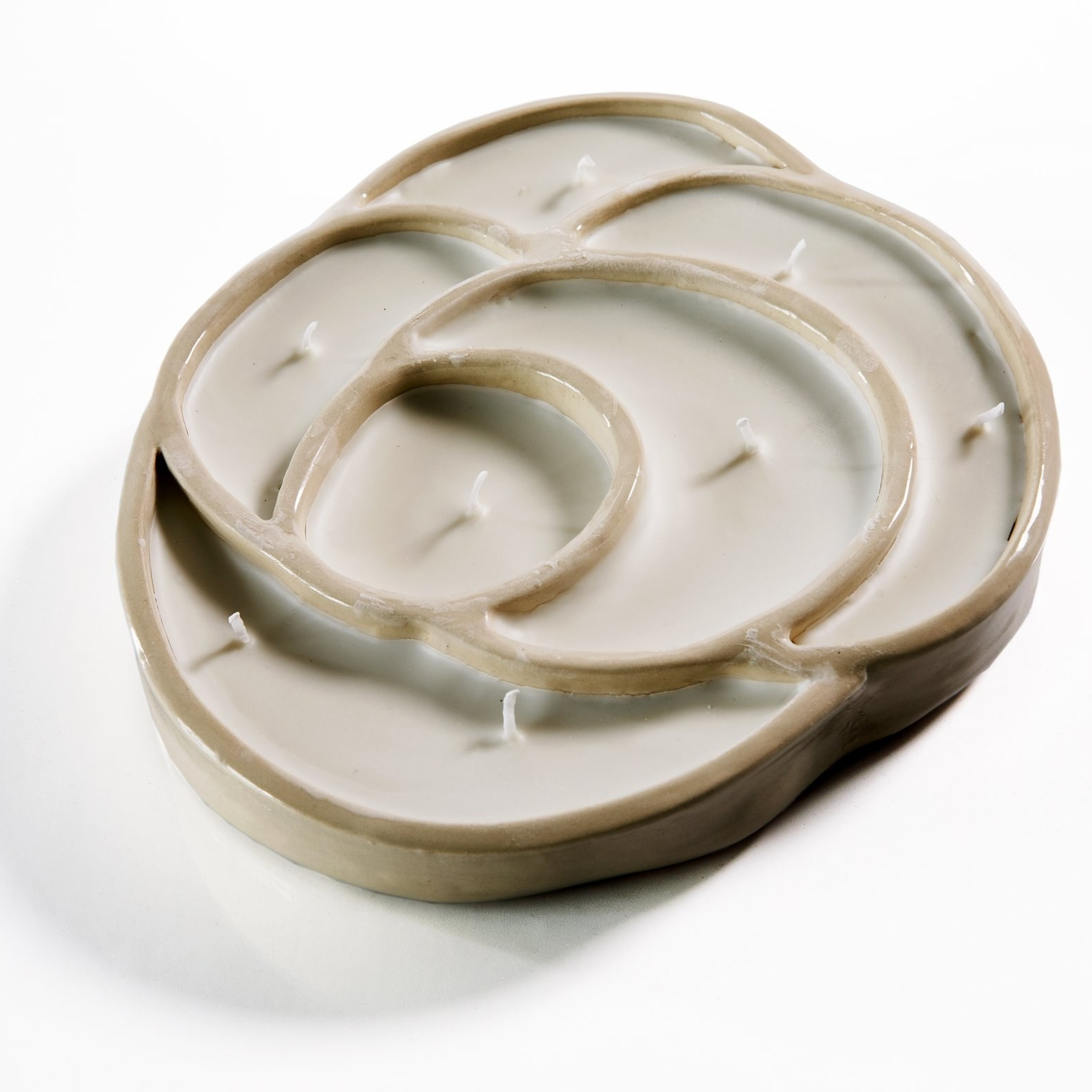 Свеча интерьерная ‘Flora Lumen’. Алла Дулова — предметный и интерьерный дизайнер