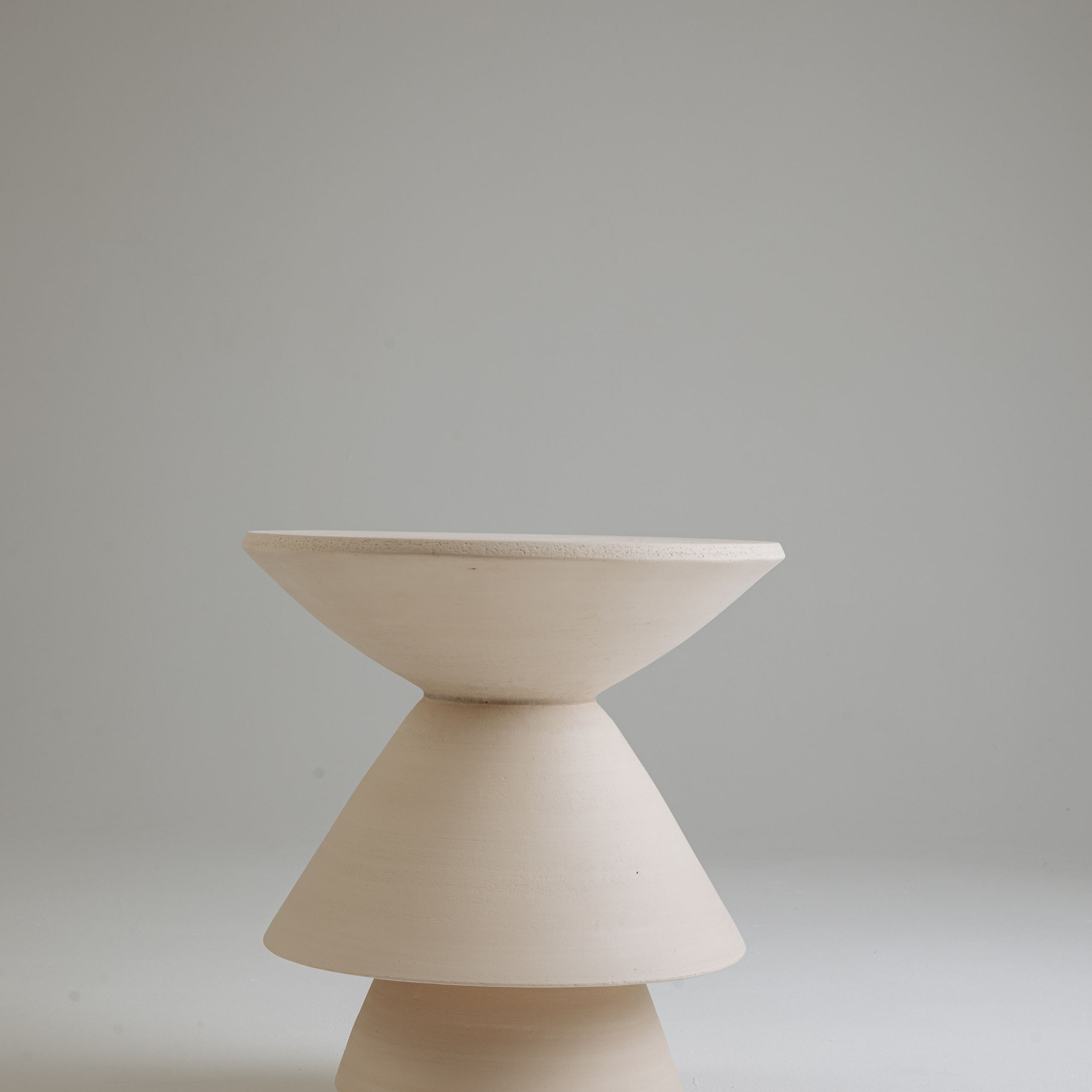 Керамический стол «Candys no.1». Алла Дулова — предметный и интерьерный дизайнер