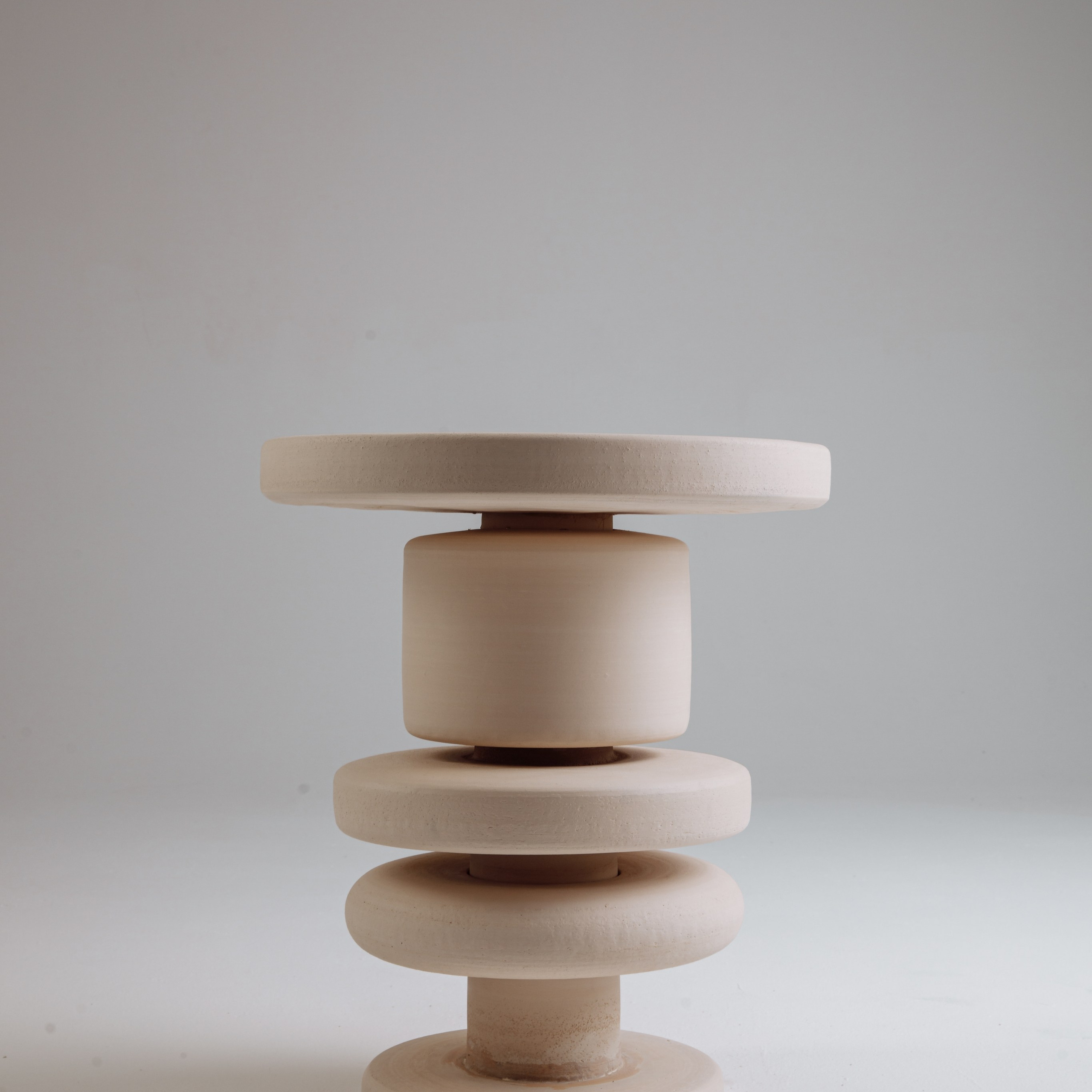 Керамический стол «Candys no.3». Алла Дулова — предметный и интерьерный дизайнер