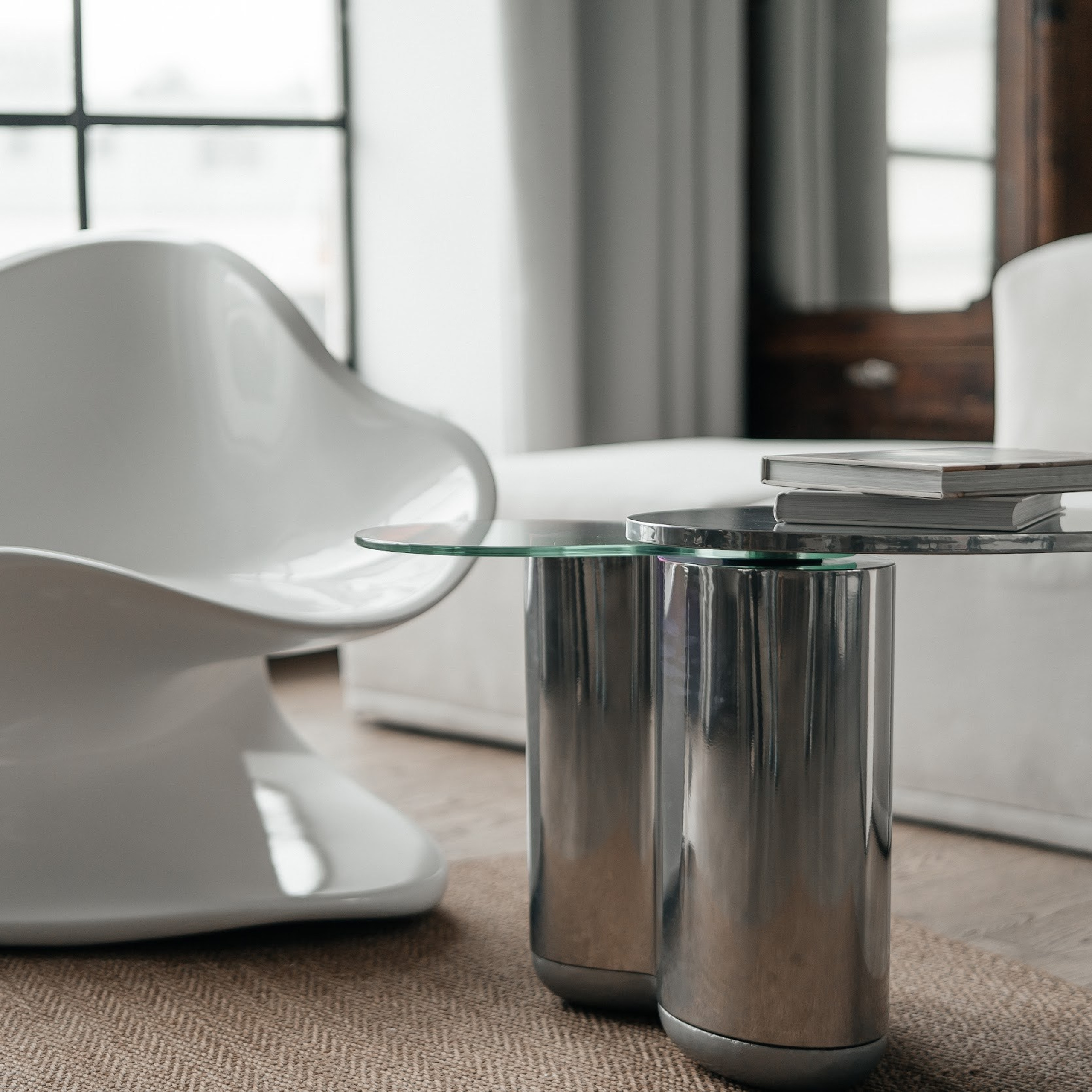 Стол кофейный «Z/H». Алла Дулова — предметный и интерьерный дизайнер