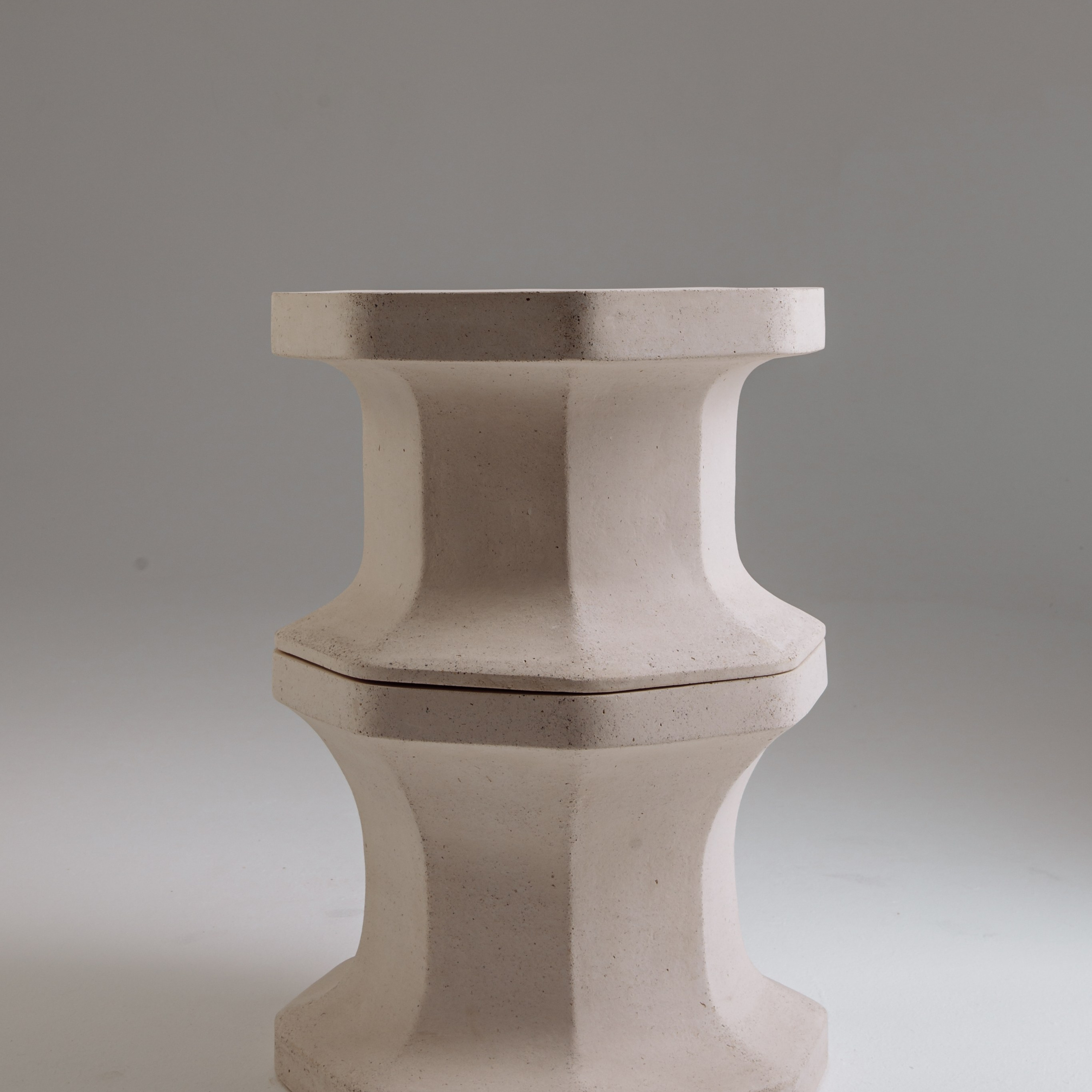 Керамический стол «Candys no.5». Алла Дулова — предметный и интерьерный дизайнер