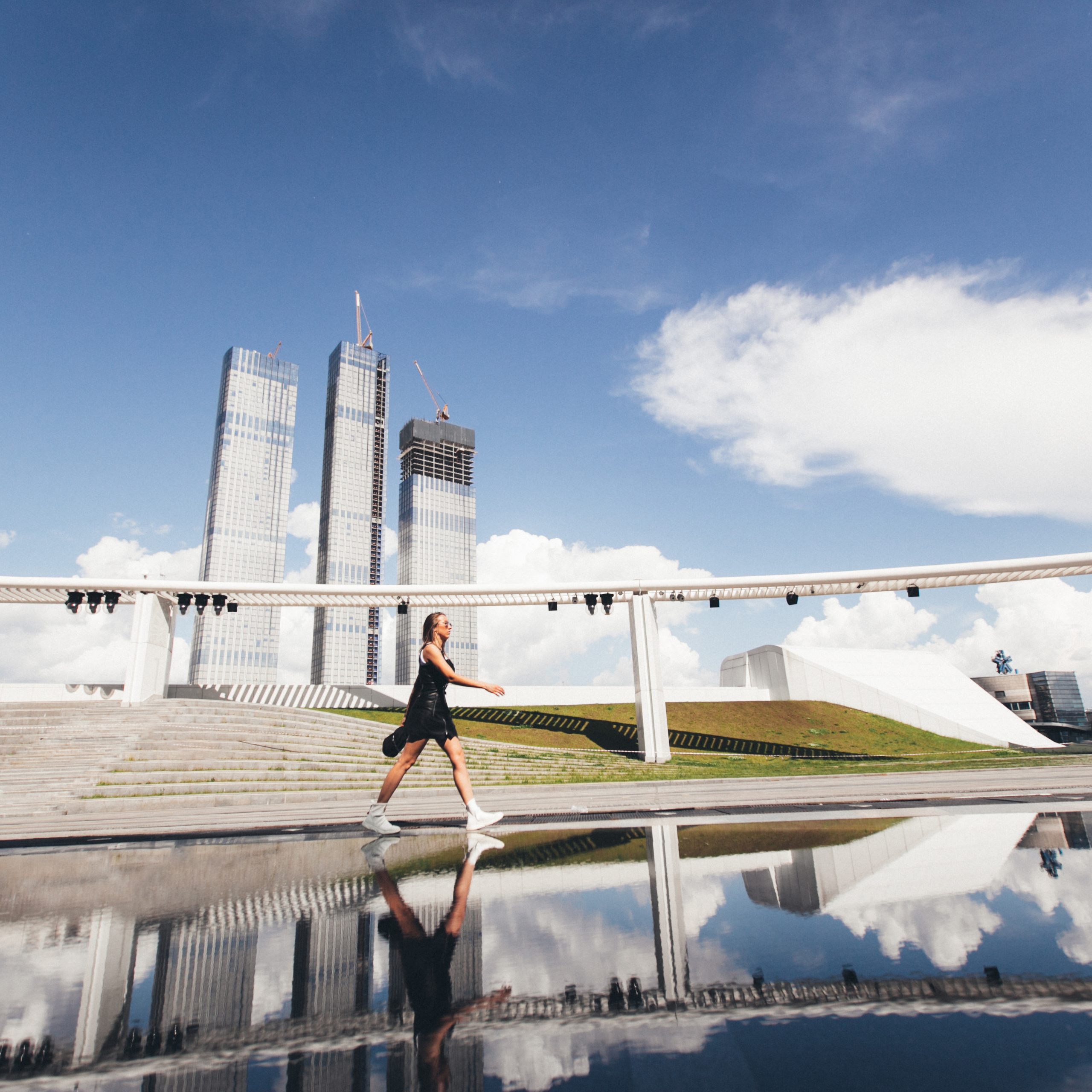 Стекло и бетон Москва-сити