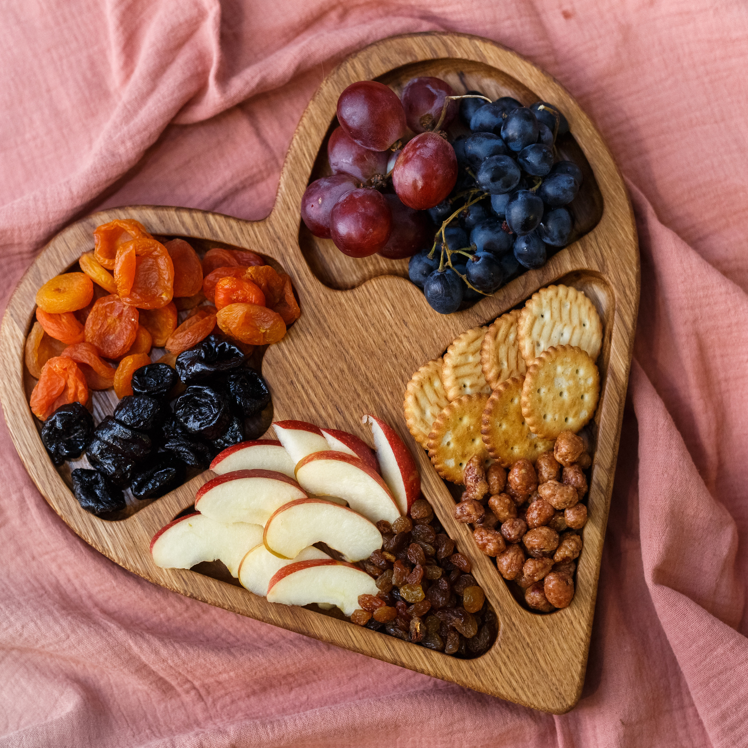 Сервировочная досочка с 4 отделениями