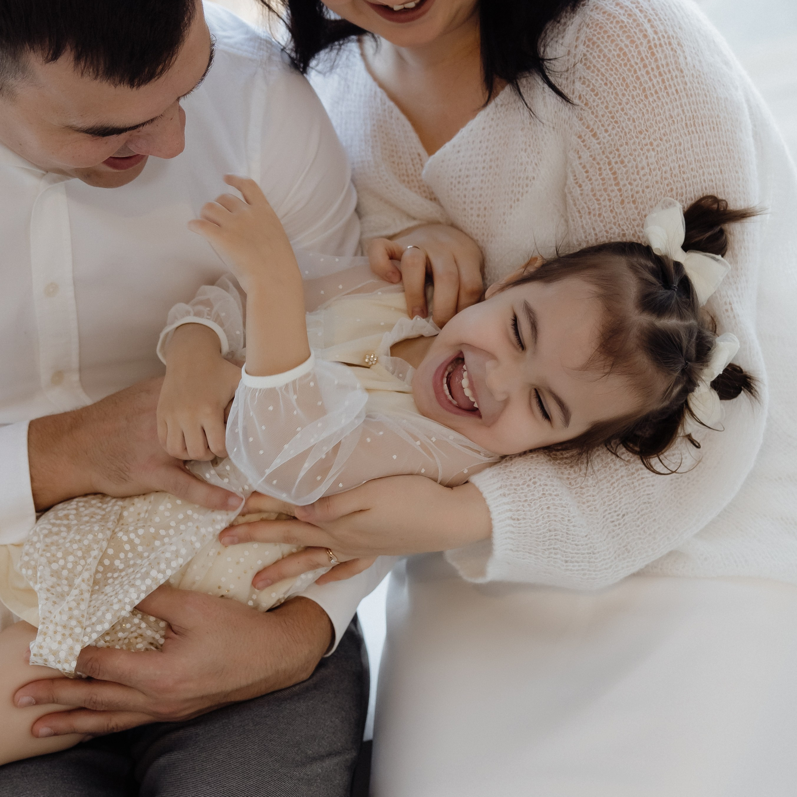 Николай, Зарина и Кира