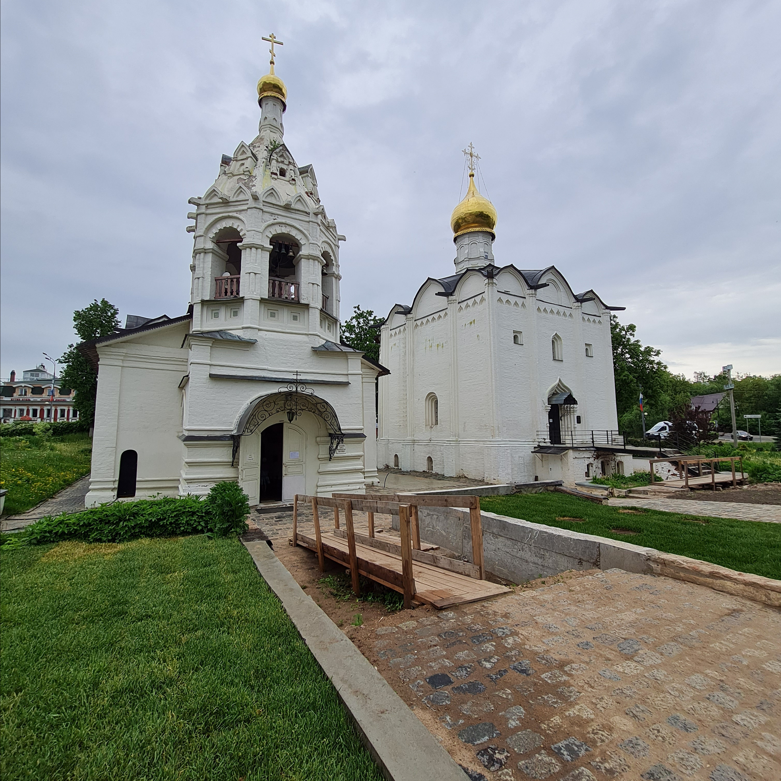 Сергиев Пассат — Ростов — Ярославль — Переславль Залесский. Вижу