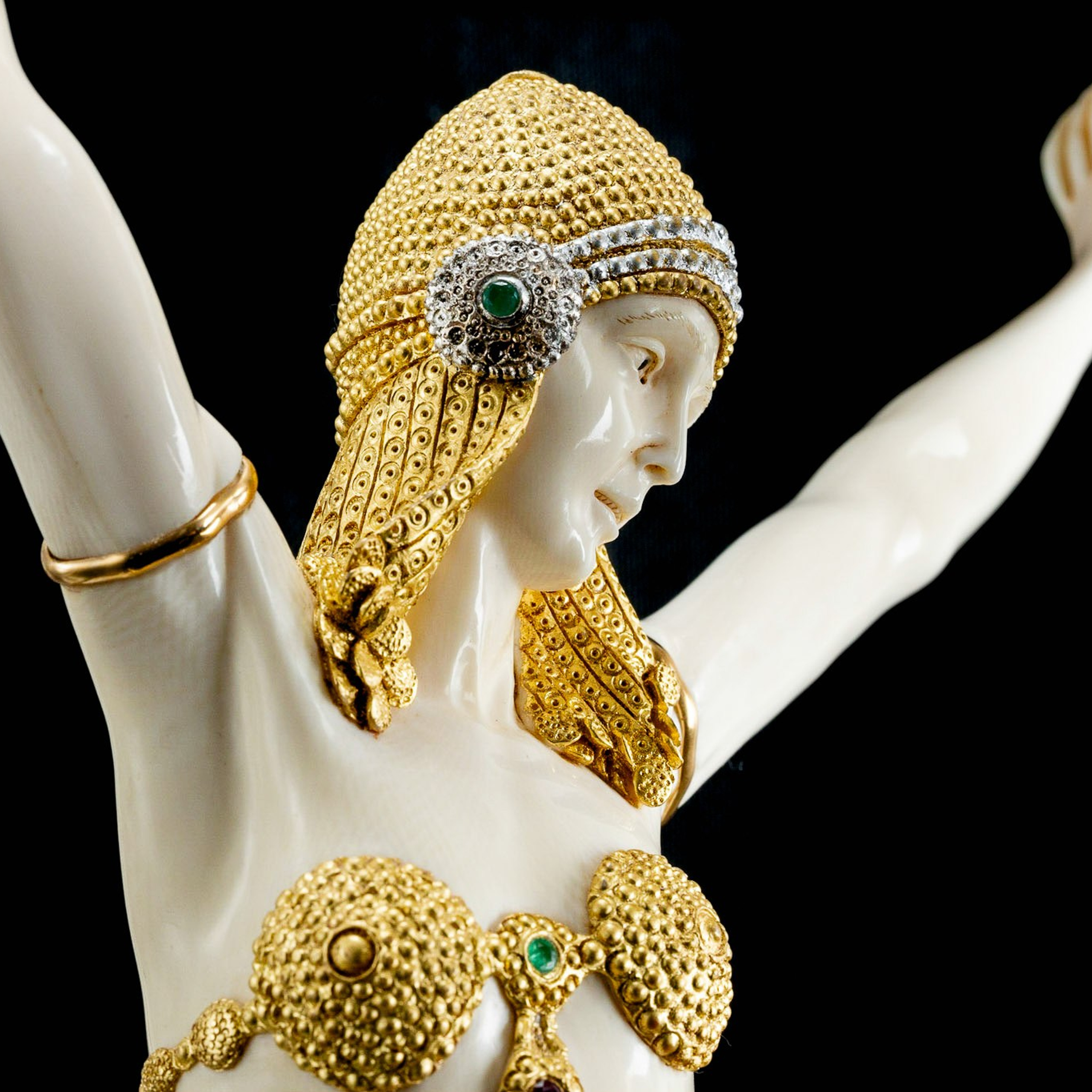 Sculpture, Silverware & Porcelain