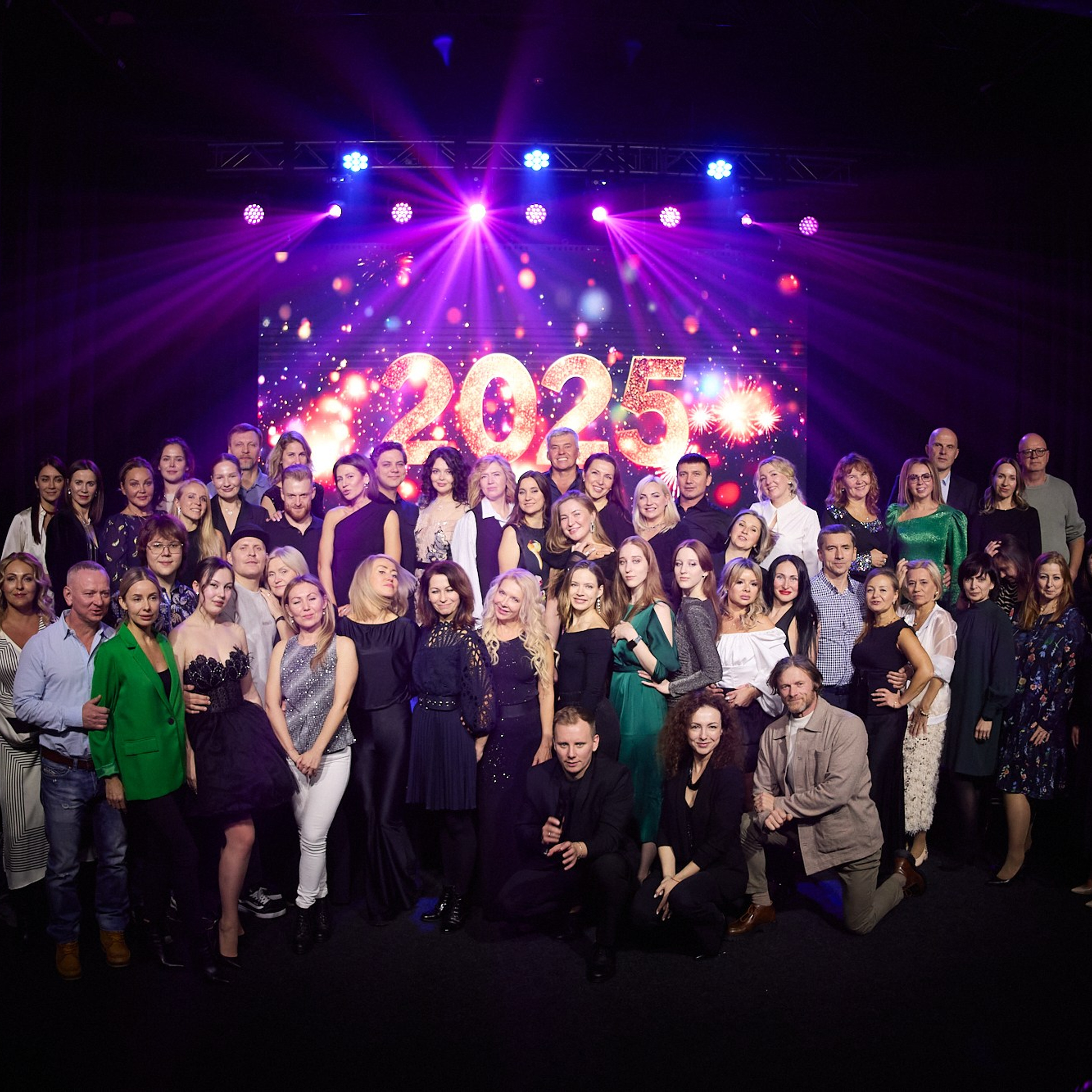 The Optimist Life Новый год 2025