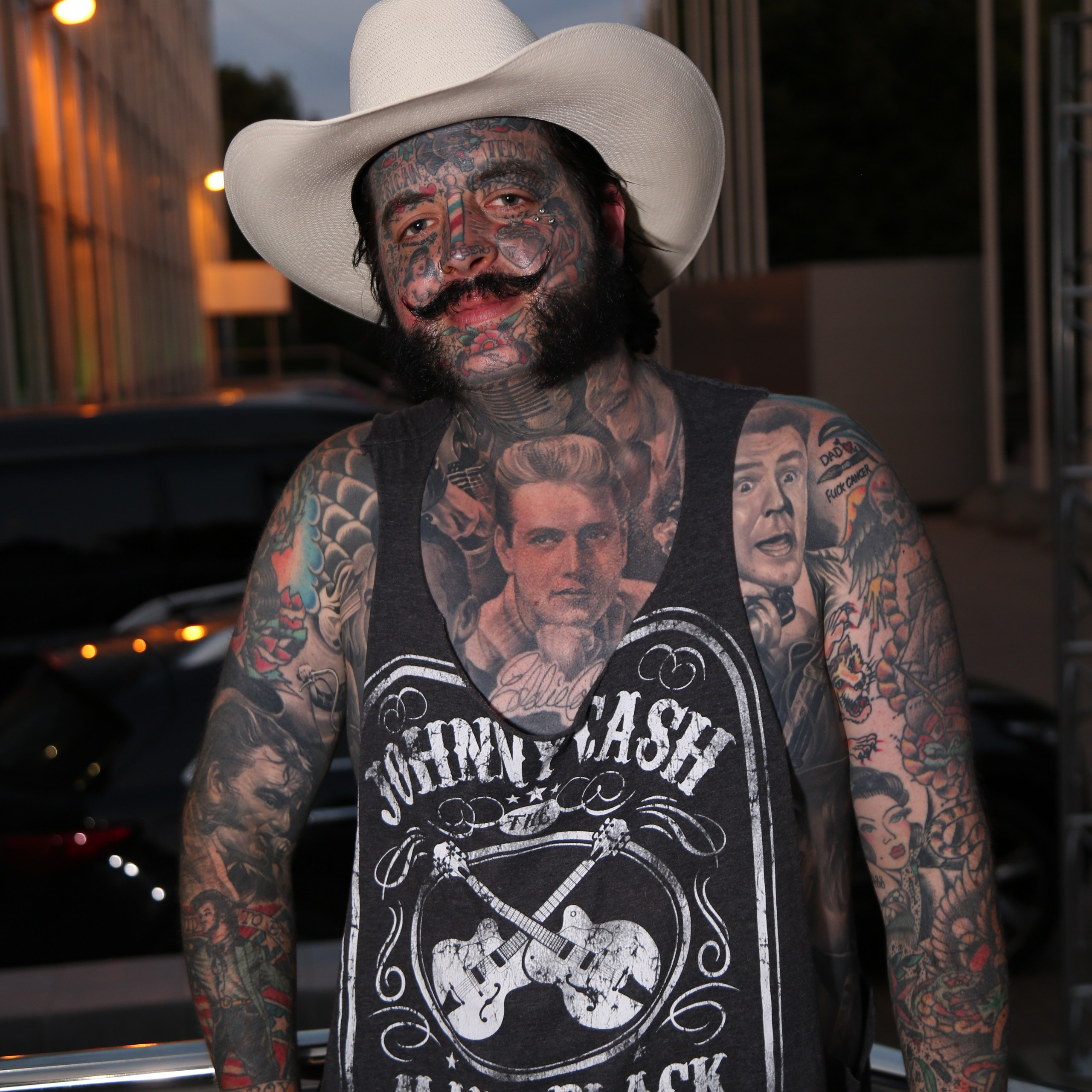 Фотосессия бизнес портрета в студии и офисе в Москве для руководителя. Фотосессия в студии в Москве от профессионального фотографа услуги по доступным ценам