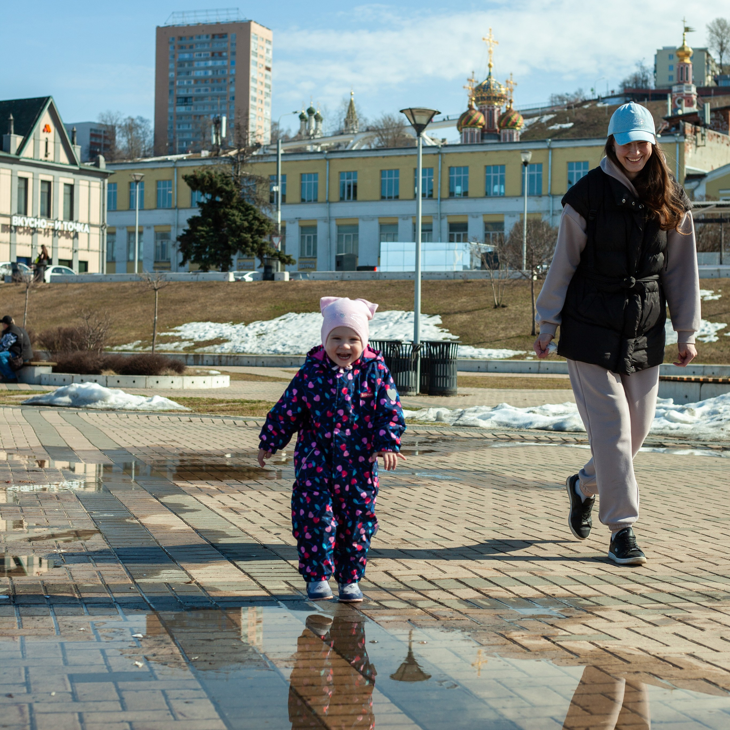 Нижегородские улочки. Семейные истории и  фотопрогулки по городу Алена Тагаева