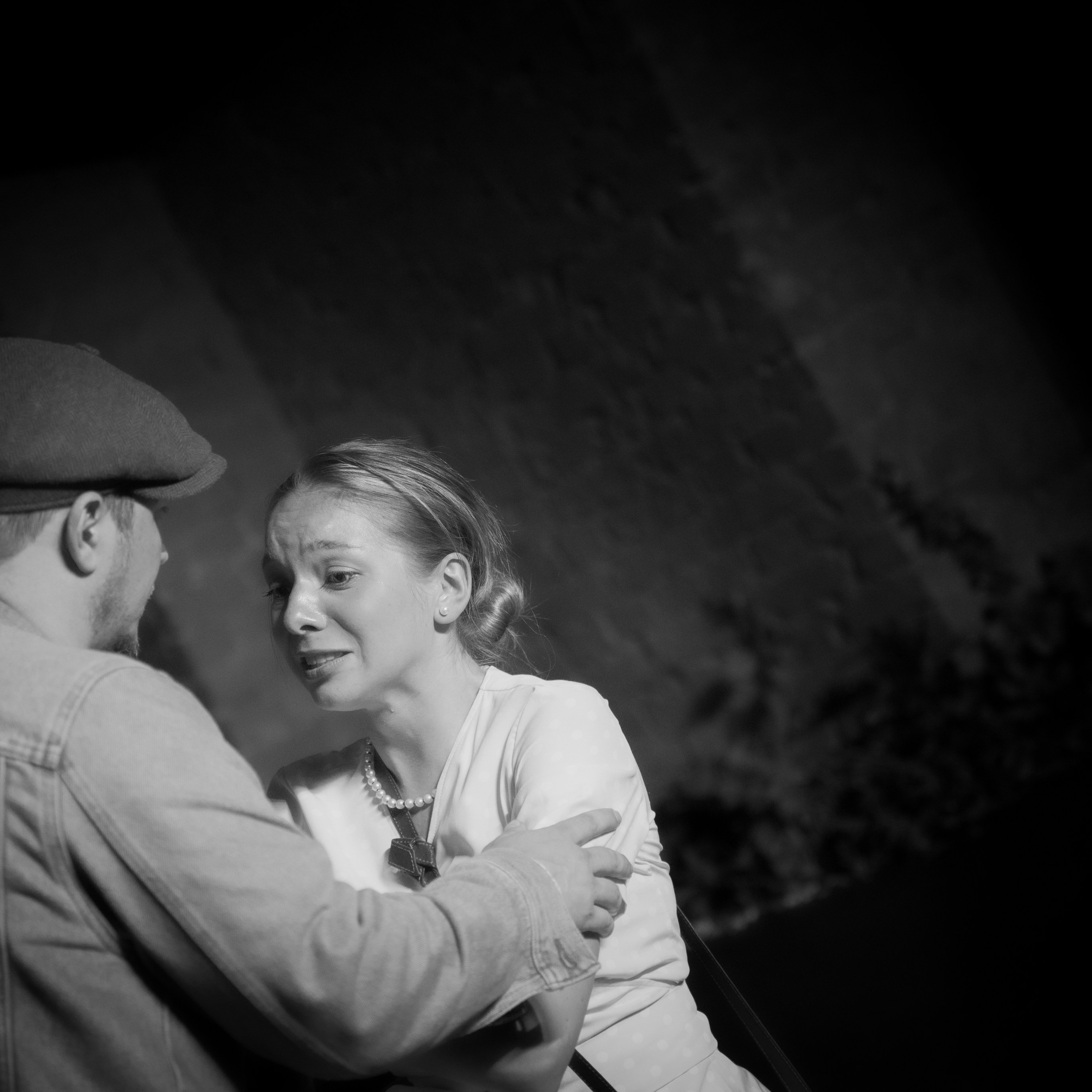 Дура ненормальная