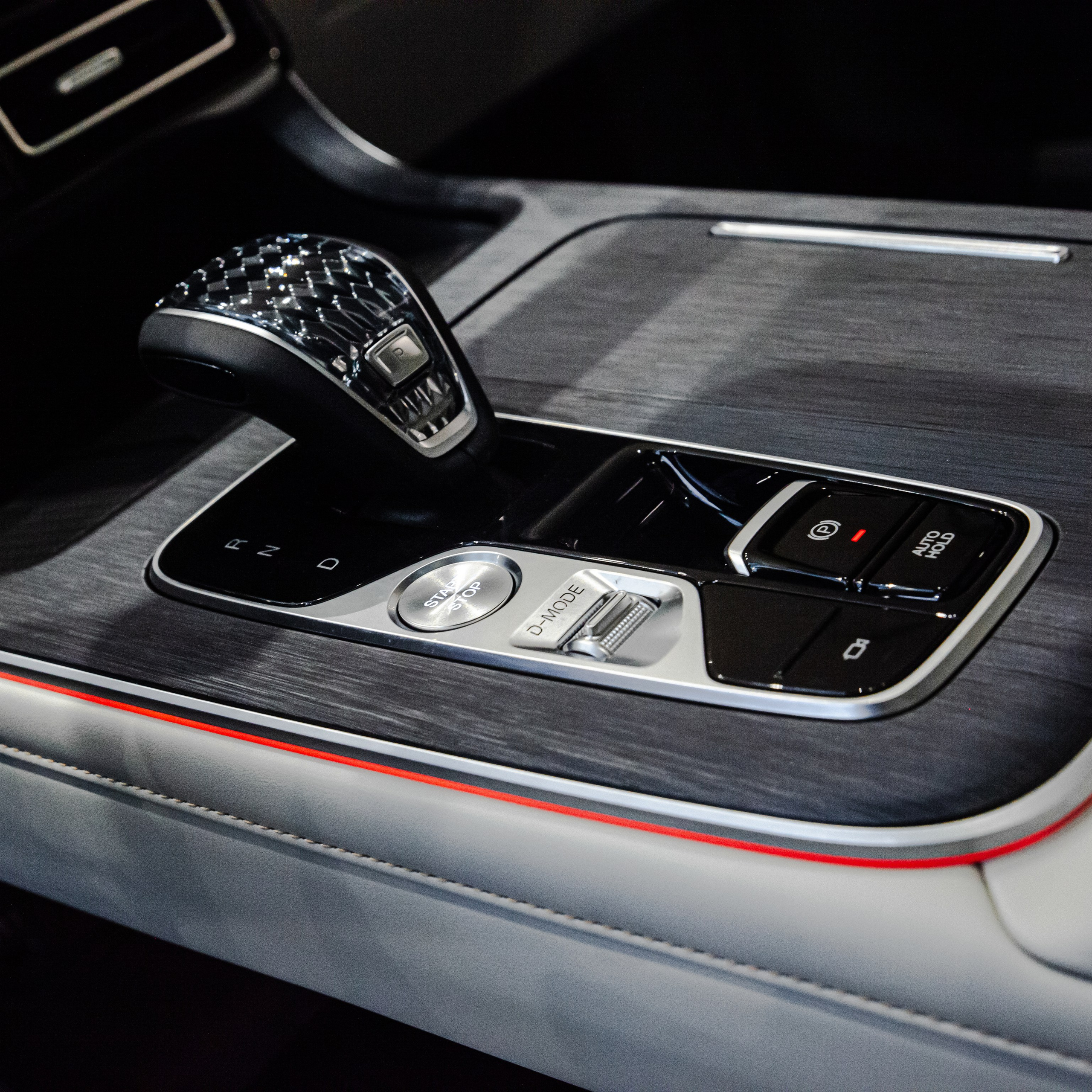 GAC GS8 BLACK ИАТ