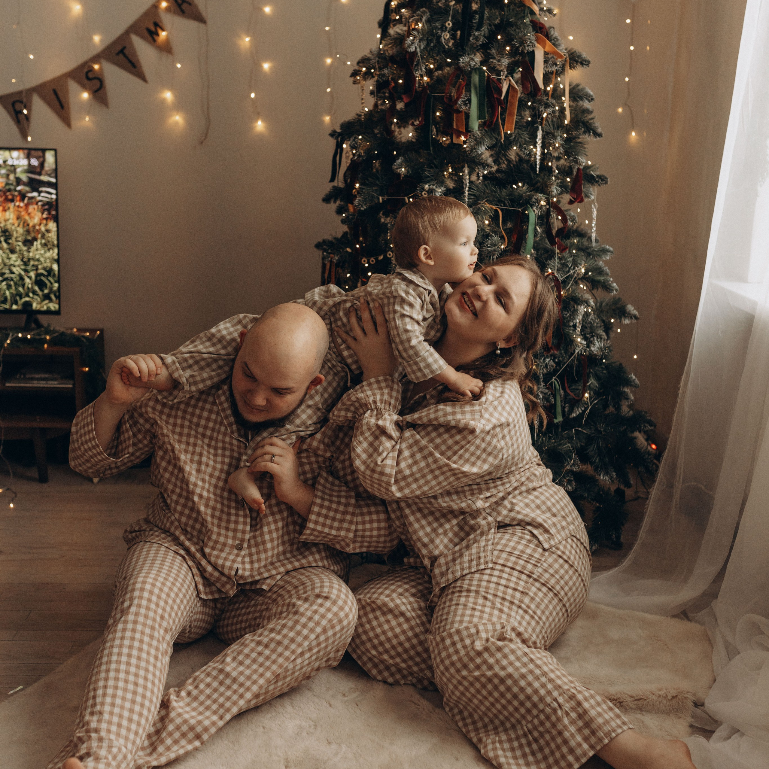 Новогоднее чудо для маленького Ромы