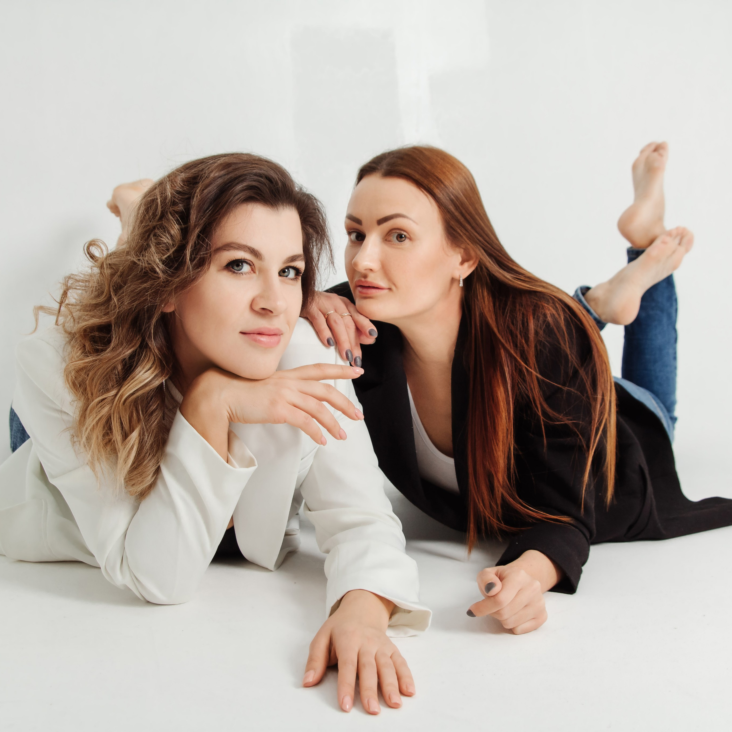 Виктория и&nbsp;Юлия